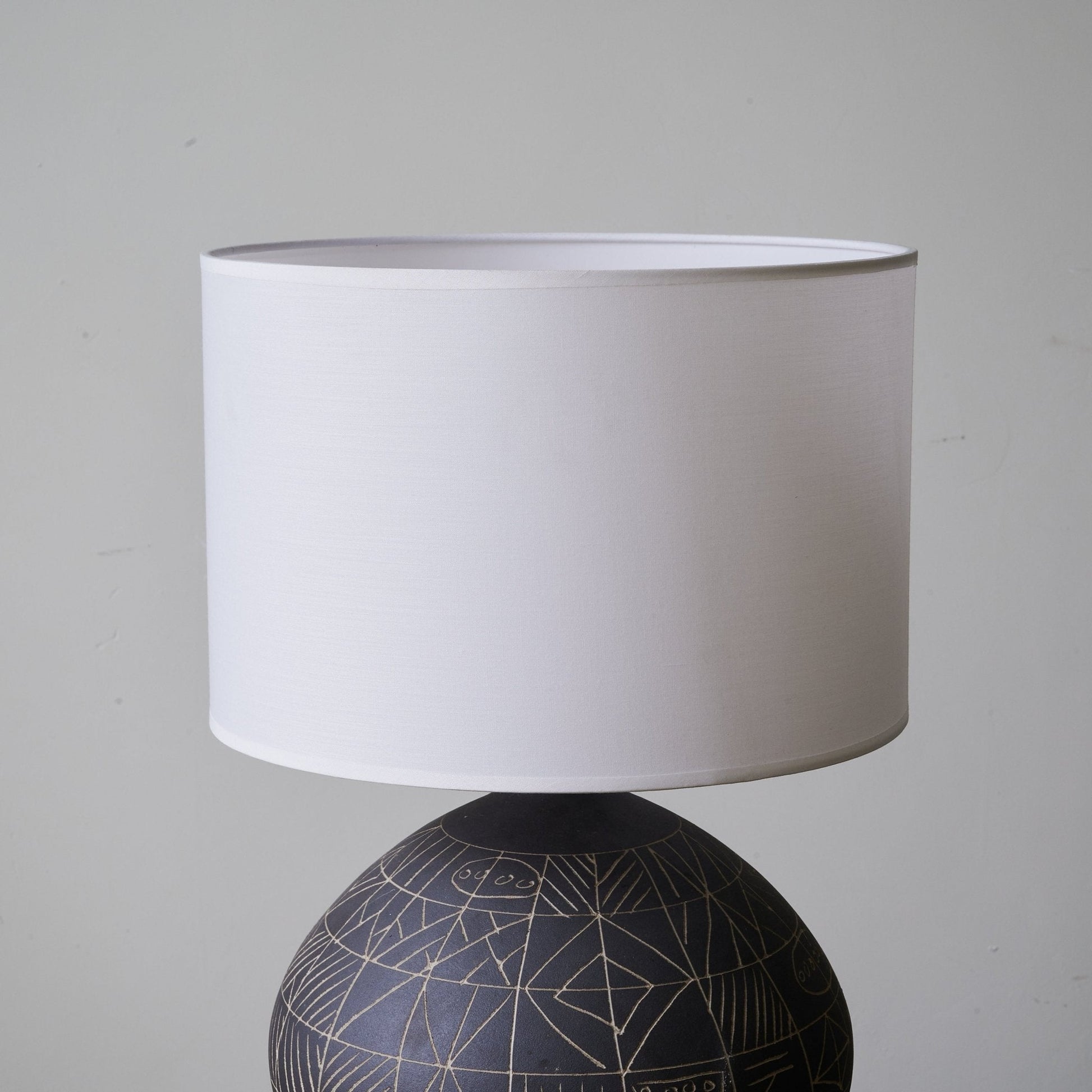 Alex Minimalist Table Lamp-Neutral Decor