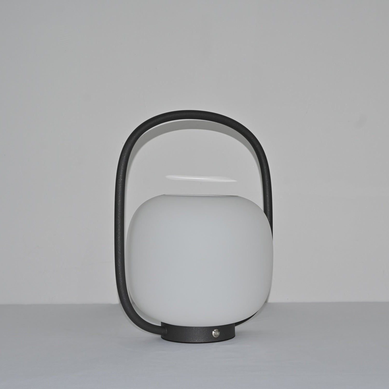 Brandon Clear PE Outdoor Light-Neutral Decor