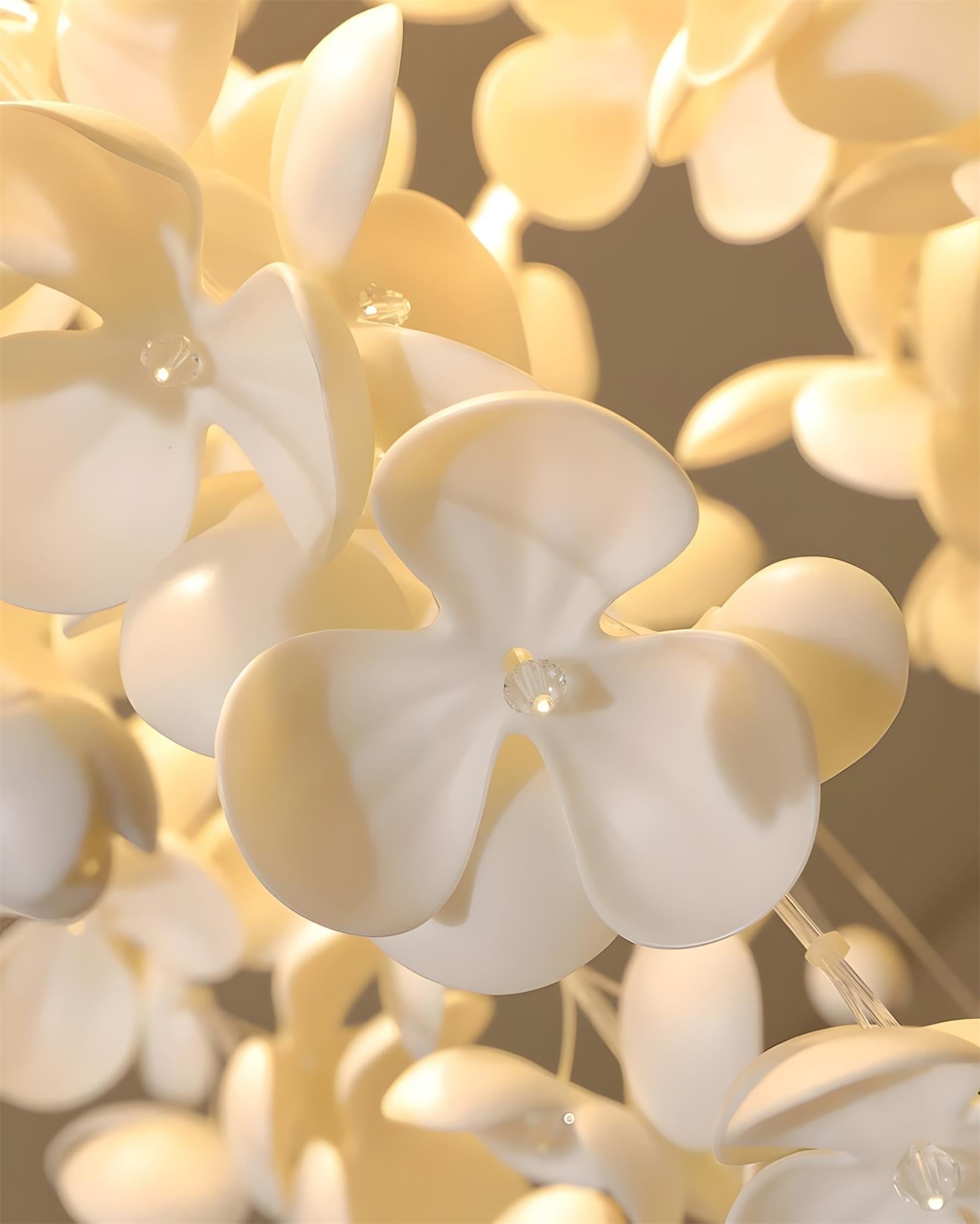 Blanche Chandelier