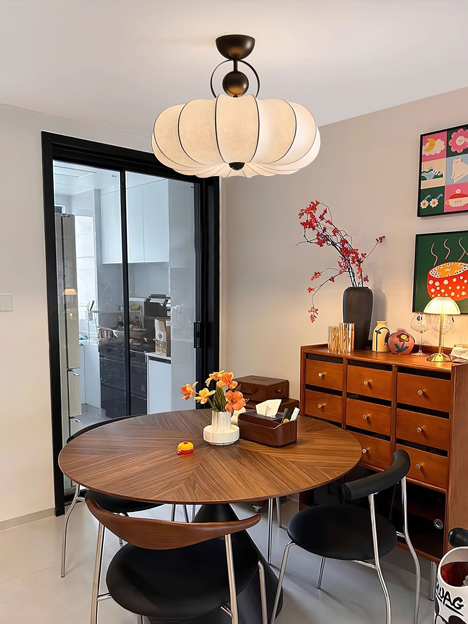 Yunshui Petal Fabric Bronze Pendant Light-Neutral Decor