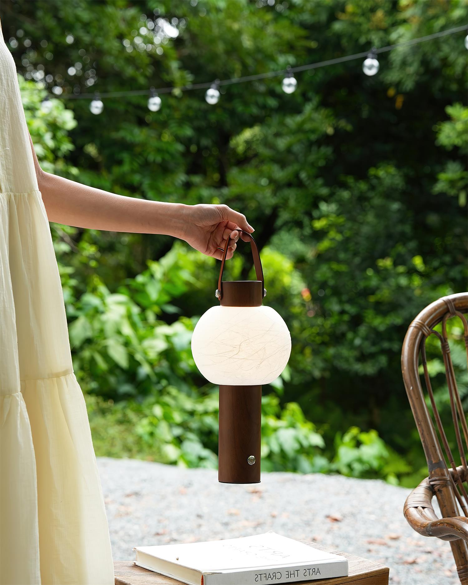 Atlas Table Lamp