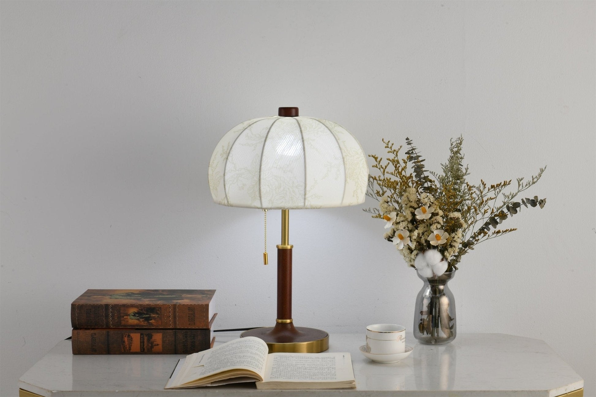 Hazel Vintage Table Lamp-Neutral Decor