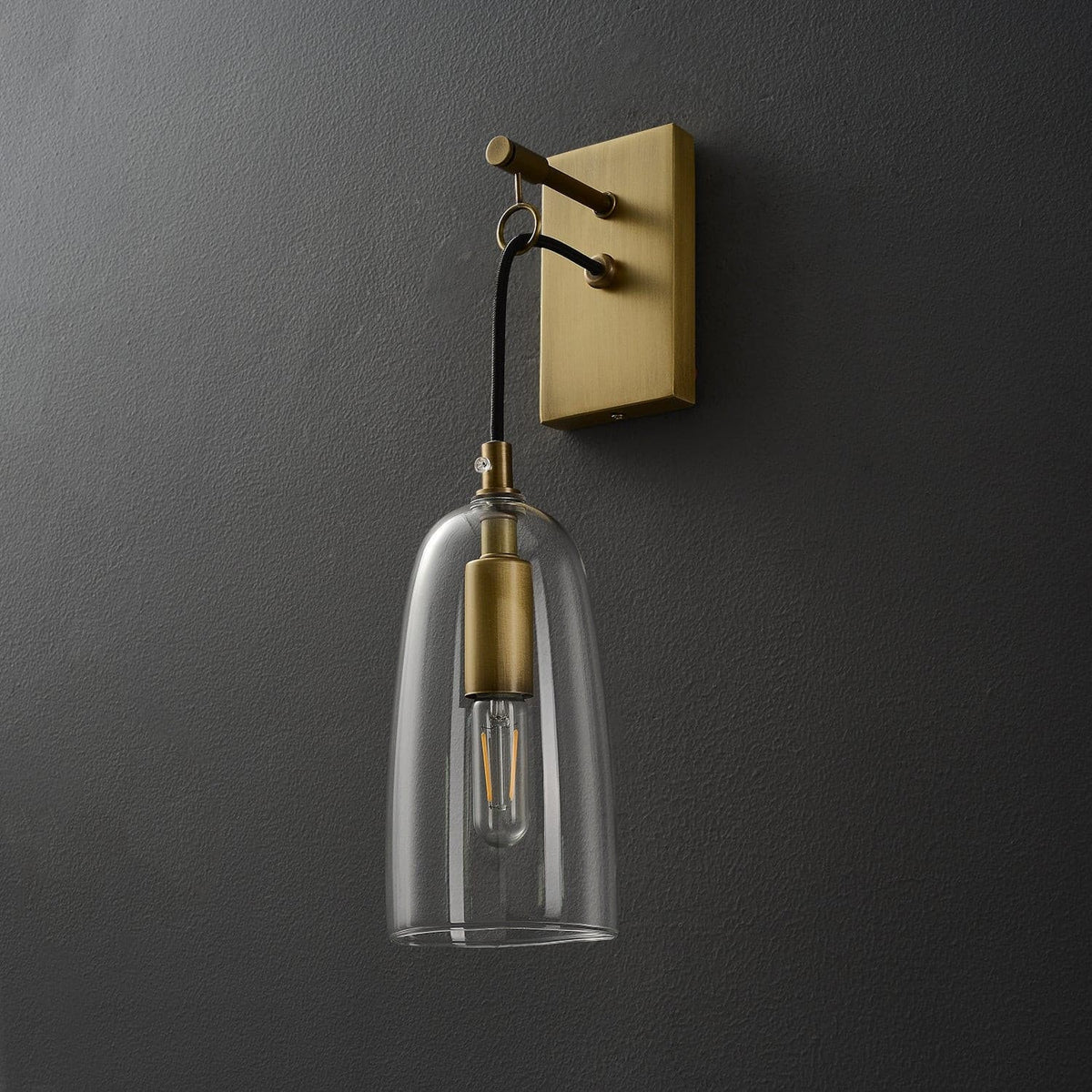 Lure Wall Lamp