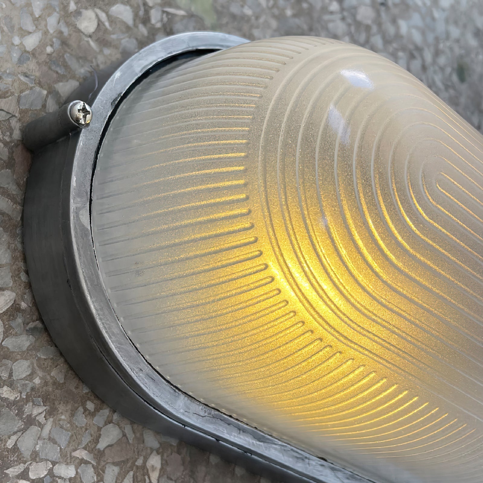 Oshaen Wall Lamp