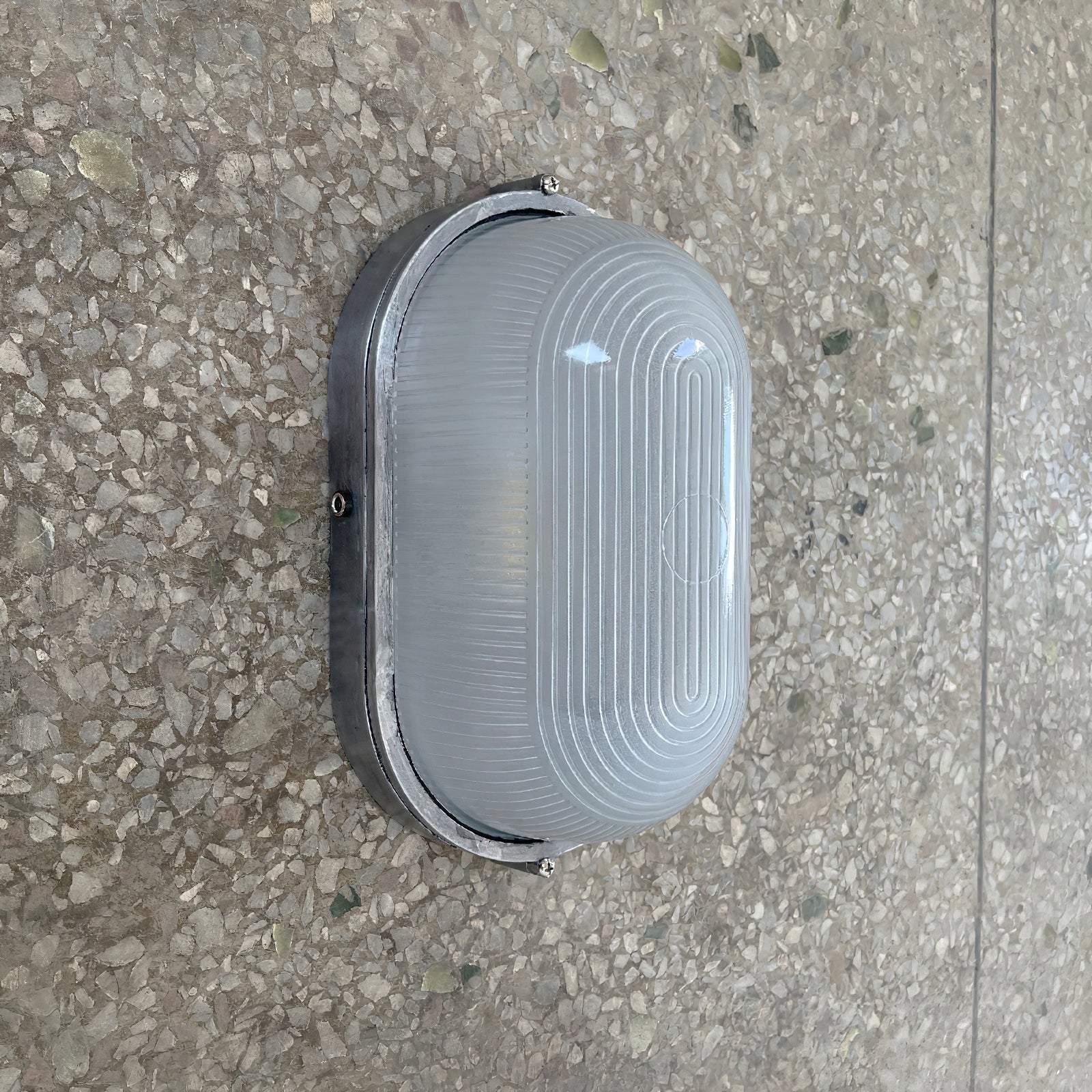 Oshaen Wall Lamp