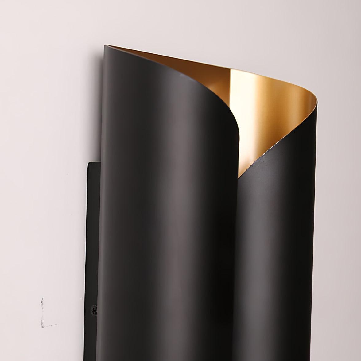 Noirra Elegant Aluminum Wall Light-Neutral Decor