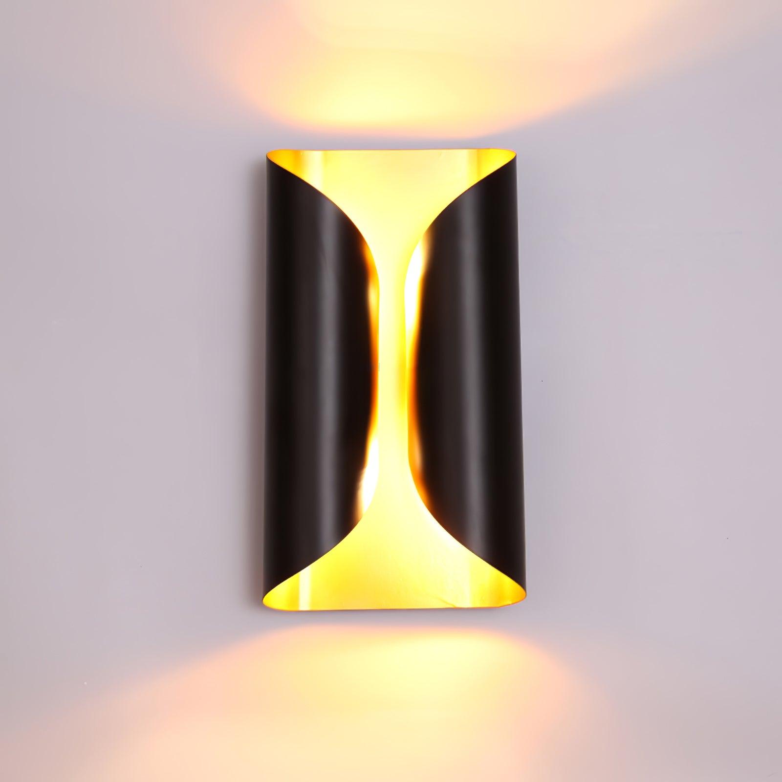 Noirra Elegant Aluminum Wall Light-Neutral Decor