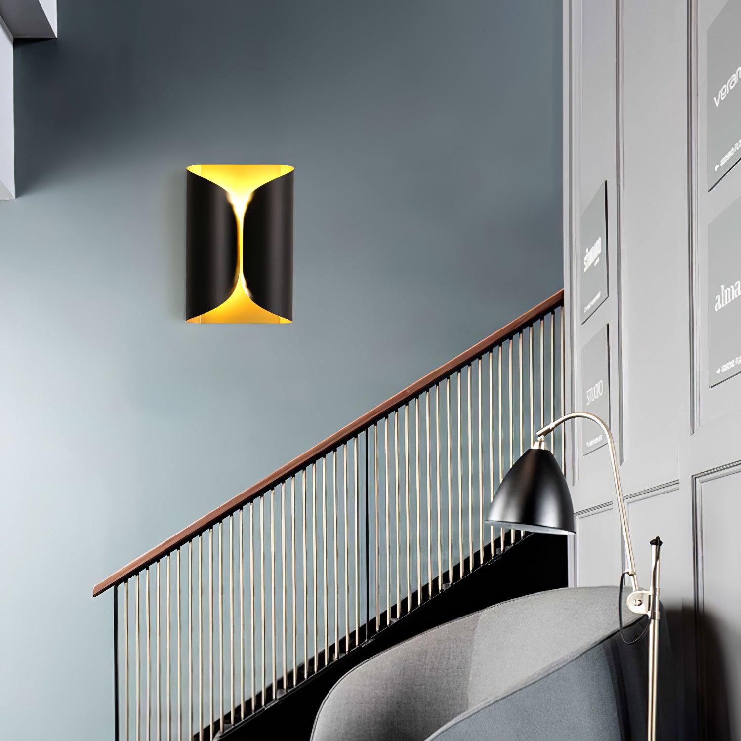 Noirra Elegant Aluminum Wall Light-Neutral Decor