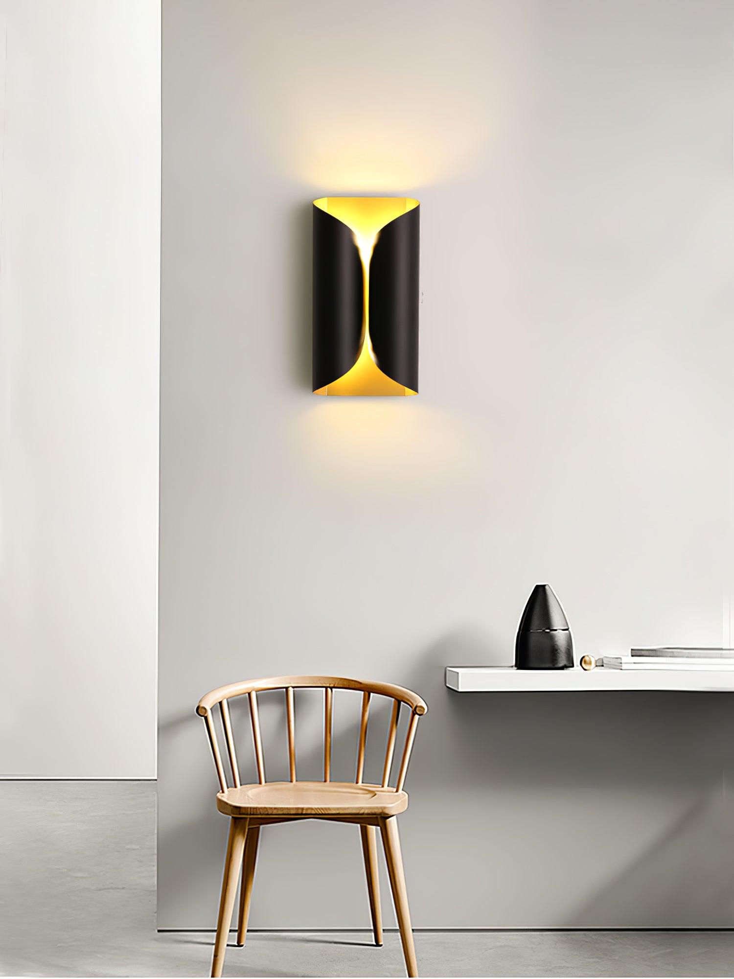 Noirra Elegant Aluminum Wall Light-Neutral Decor