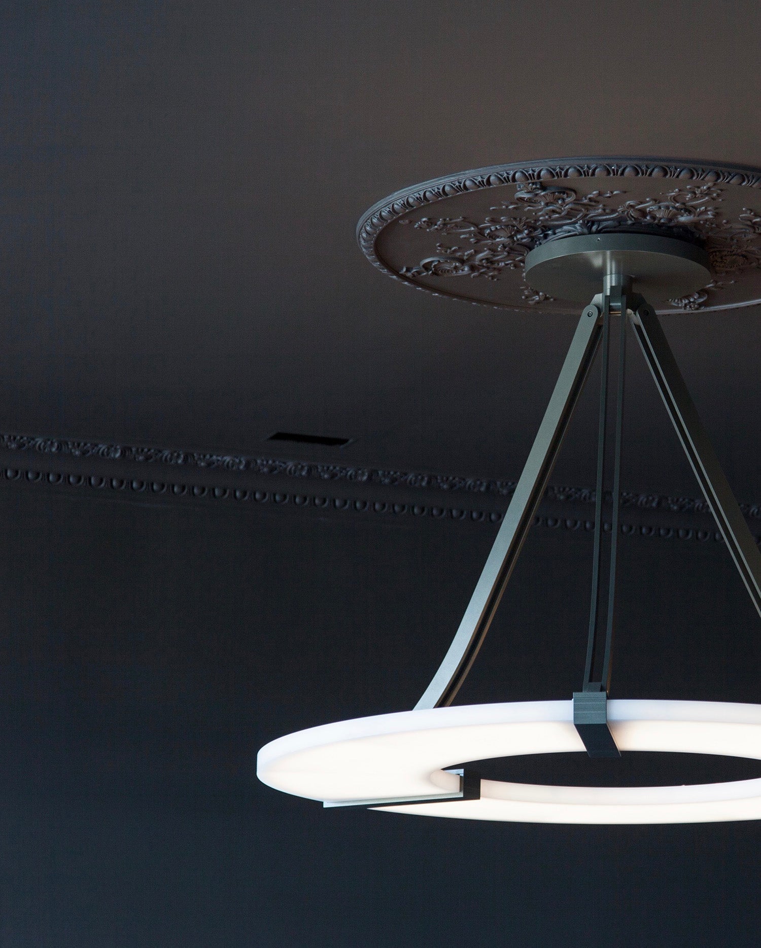 Aveline Chandelier