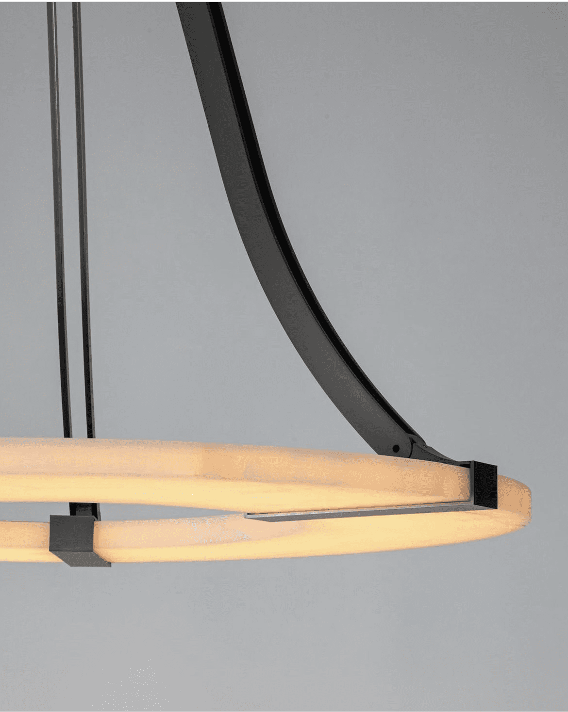 Aveline Chandelier