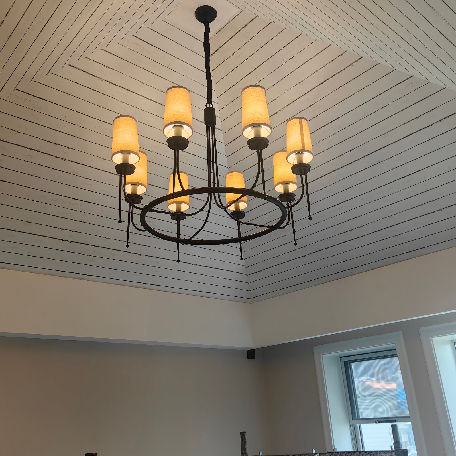 Wath Vintage Iron Chandelier-Neutral Decor