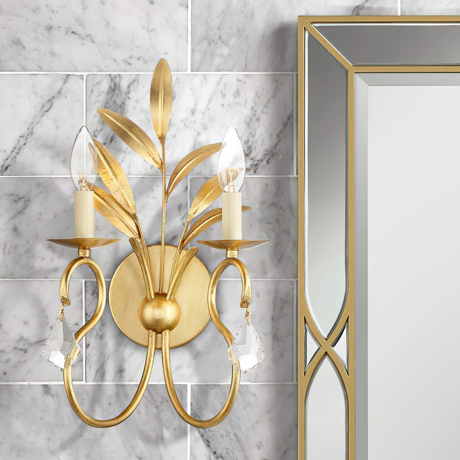 Celestia Wall Lamp