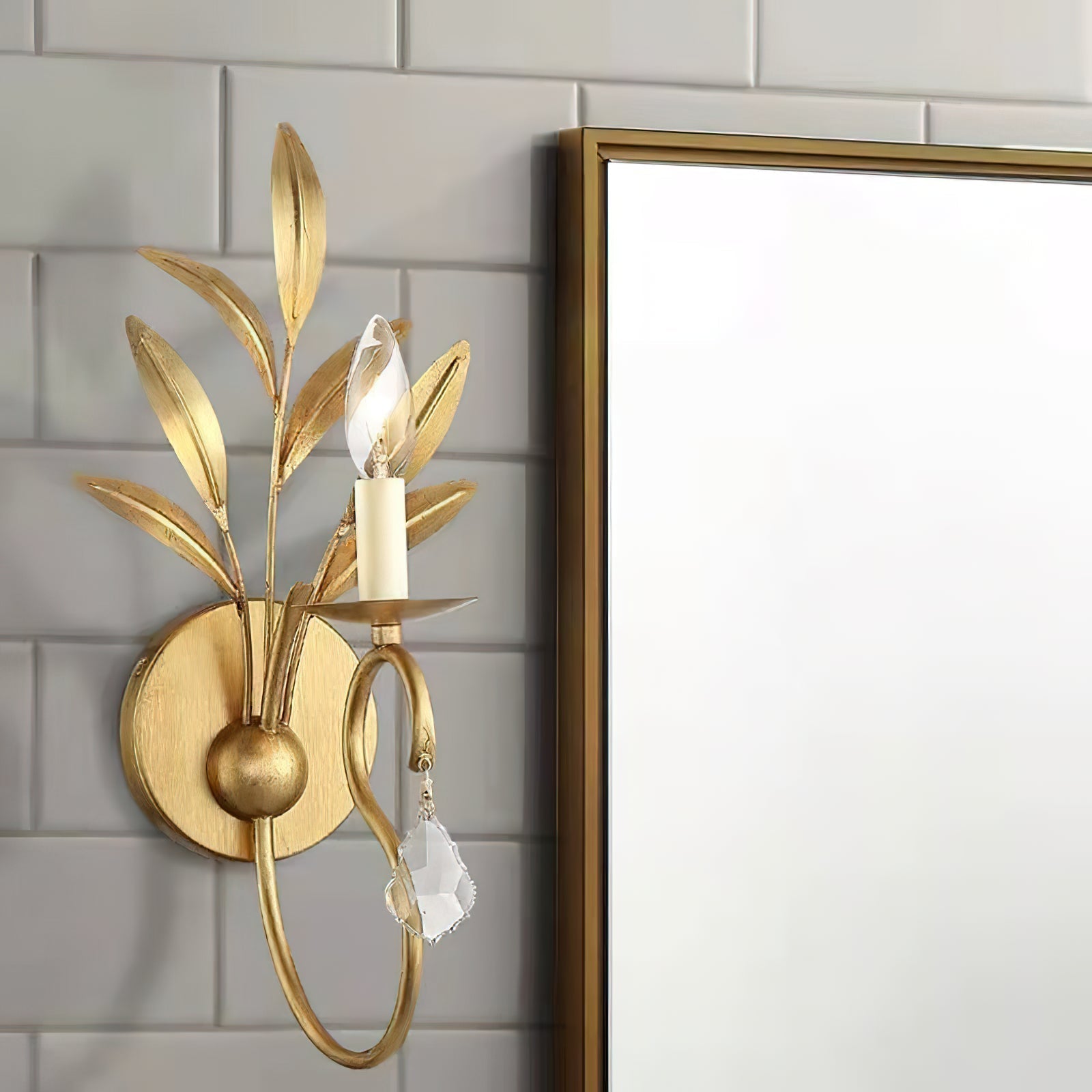 Celestia Wall Lamp
