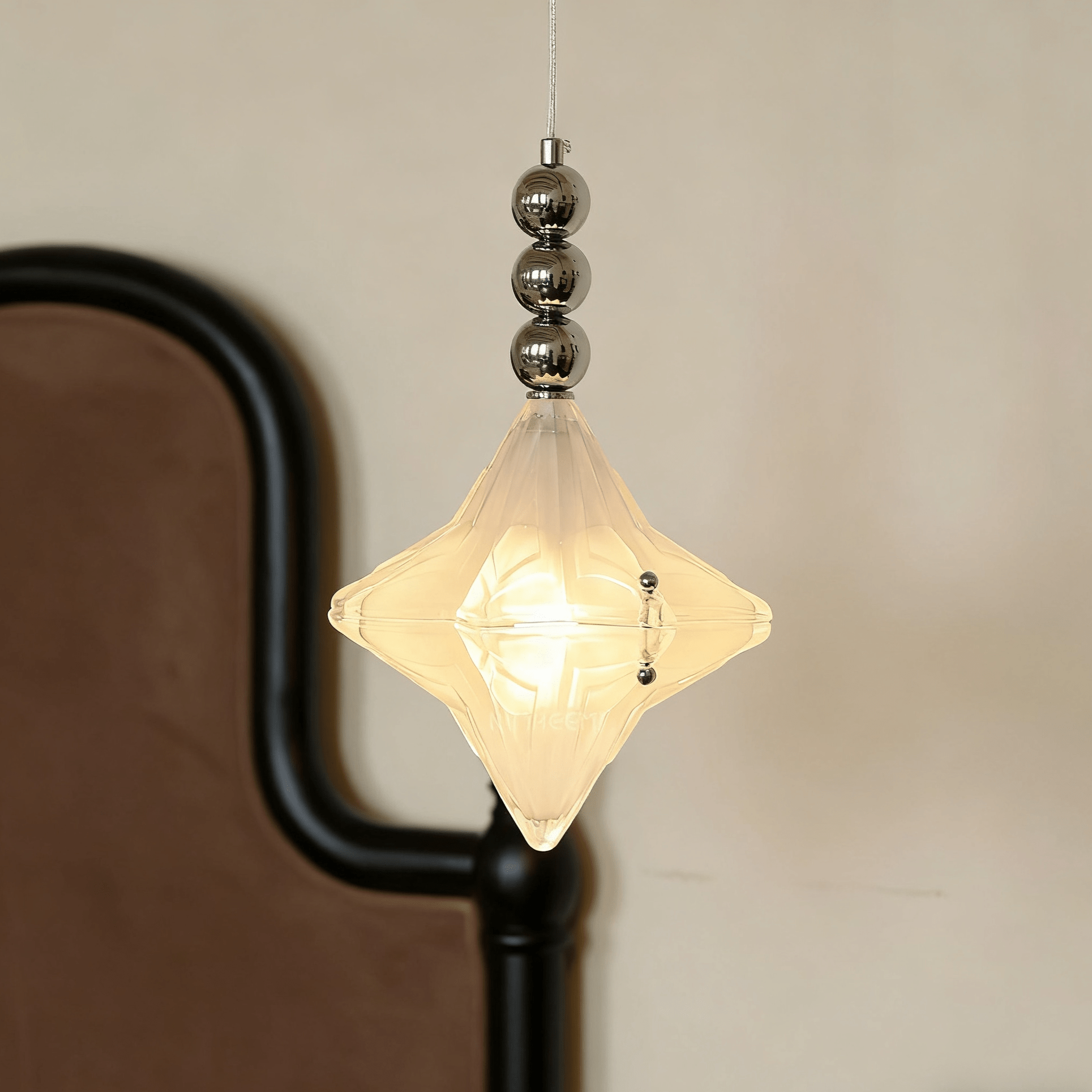 Irel Star Pendant Lamp-Neutral Decor