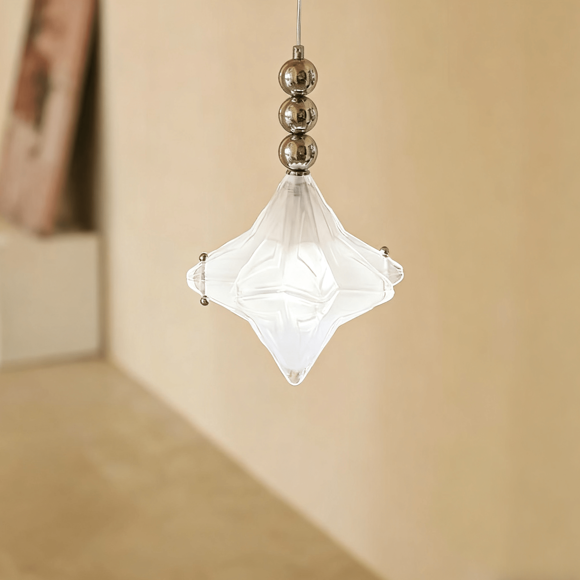 Irel Star Pendant Lamp-Neutral Decor