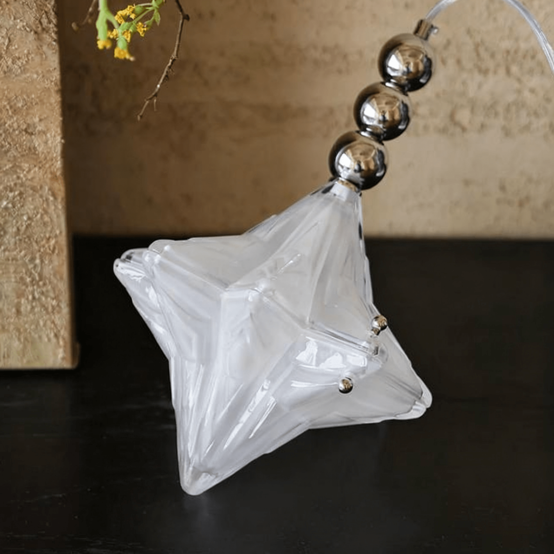 Irel Star Pendant Lamp-Neutral Decor
