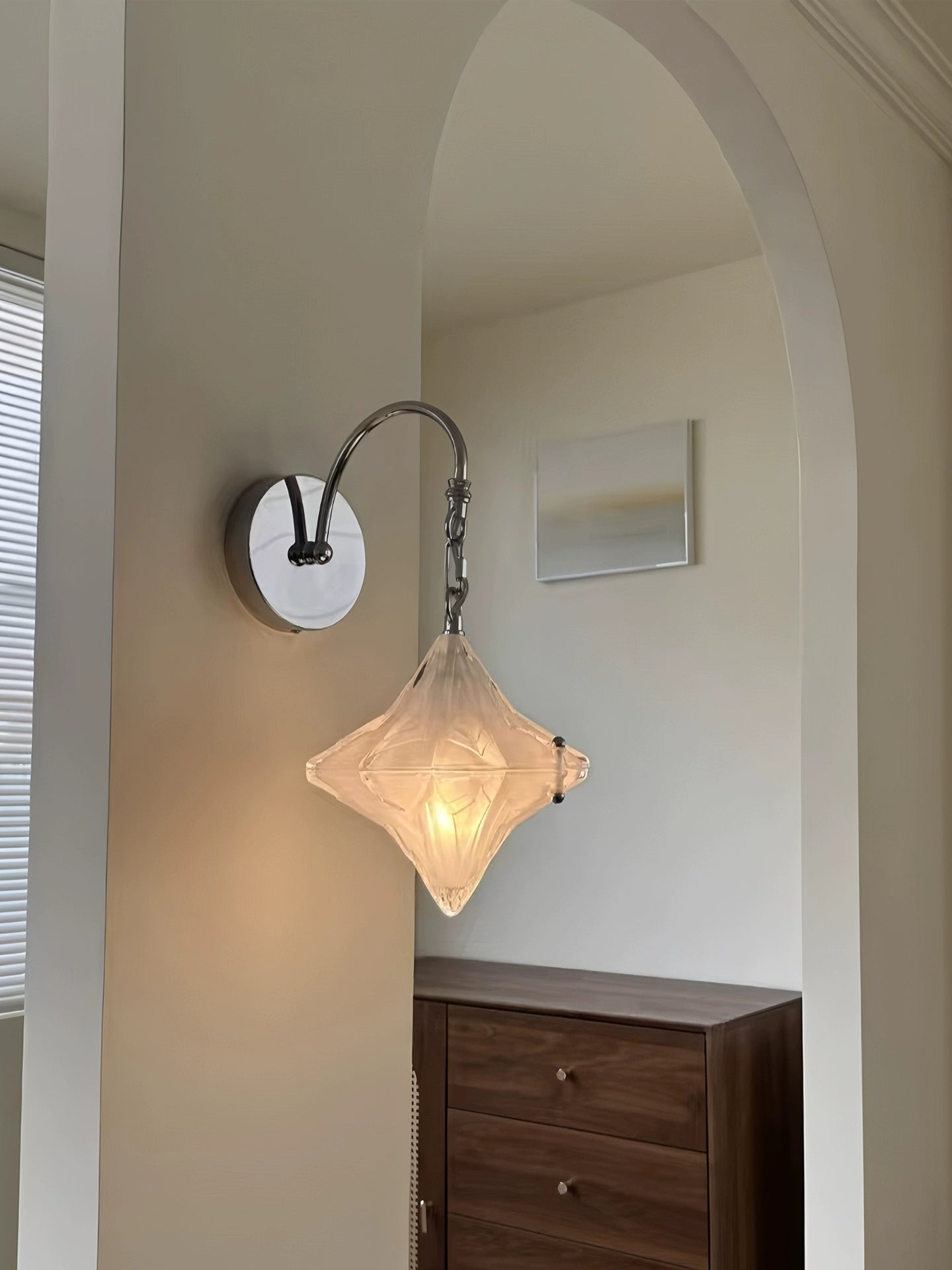 Dwen Star Wall Lamp-Neutral Decor