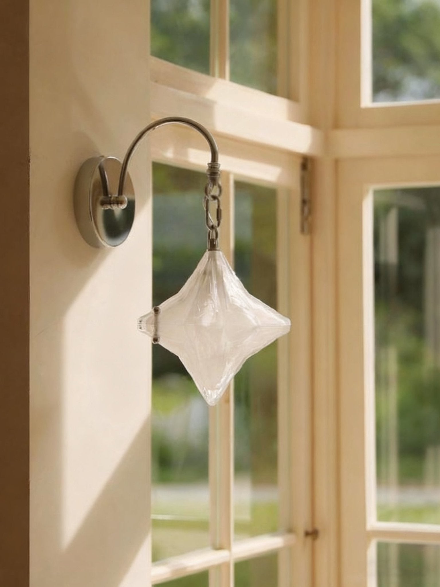 Dwen Star Wall Lamp-Neutral Decor
