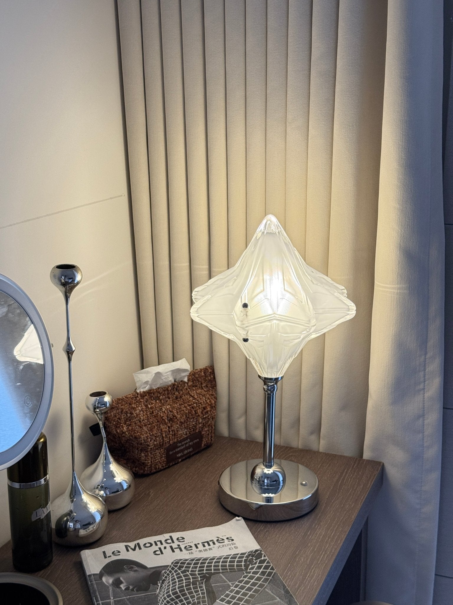 Vihl Star Table Light-Neutral Decor
