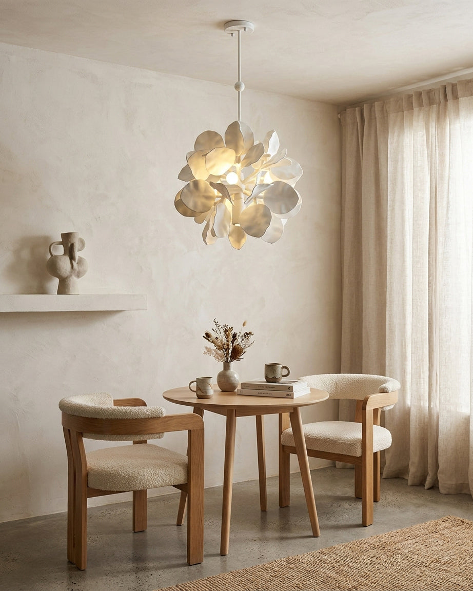 Elara Pendant Light