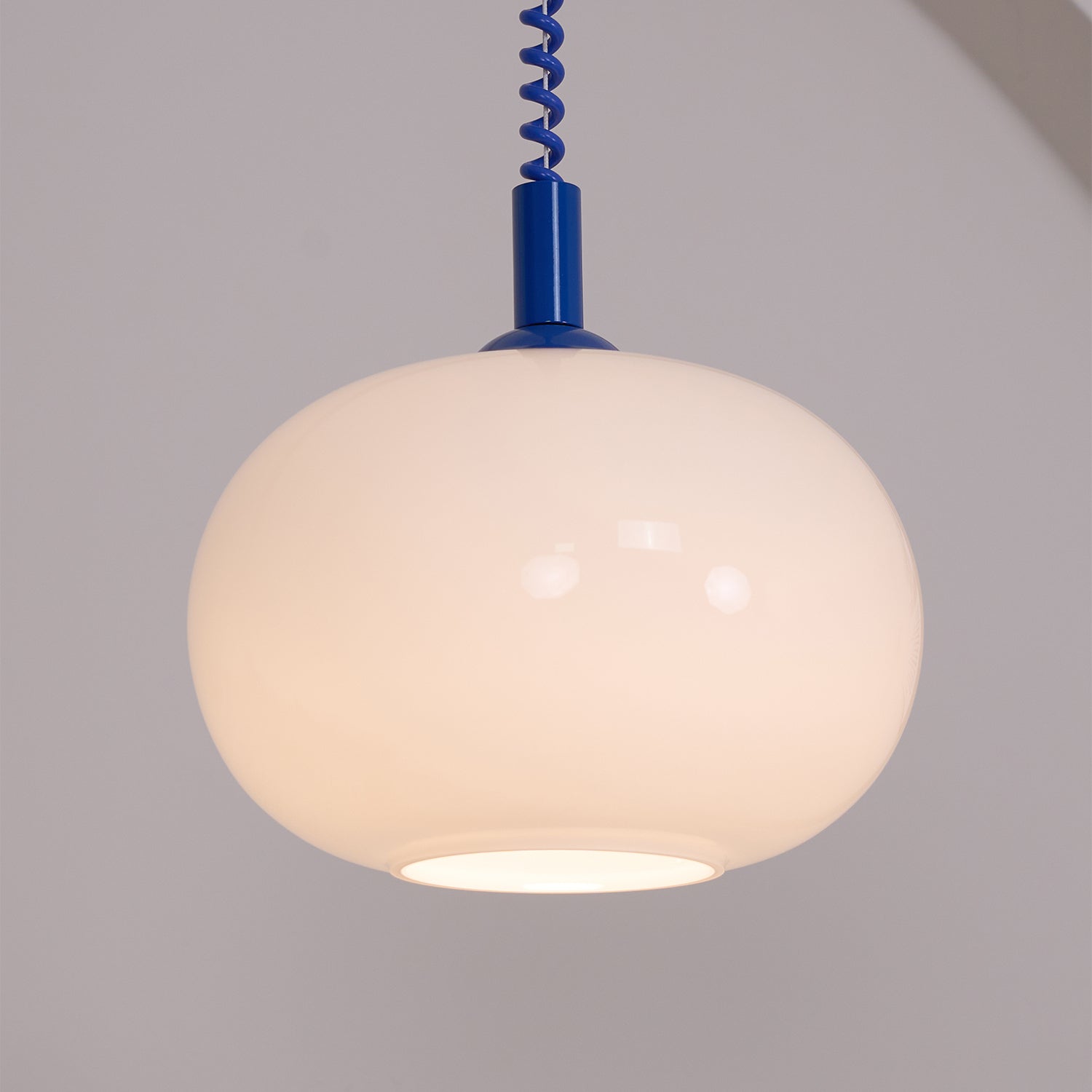 Euvora Glass Classic Pendant Light-Neutral Decor