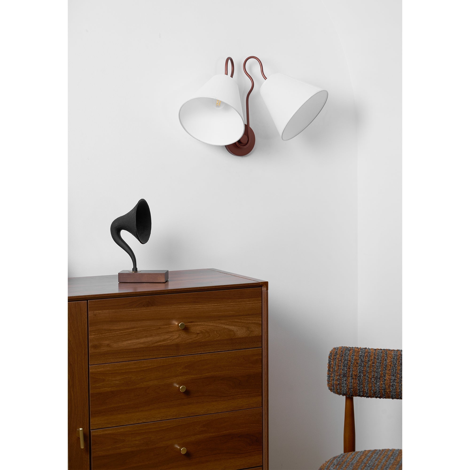 Amara Wall Lamp