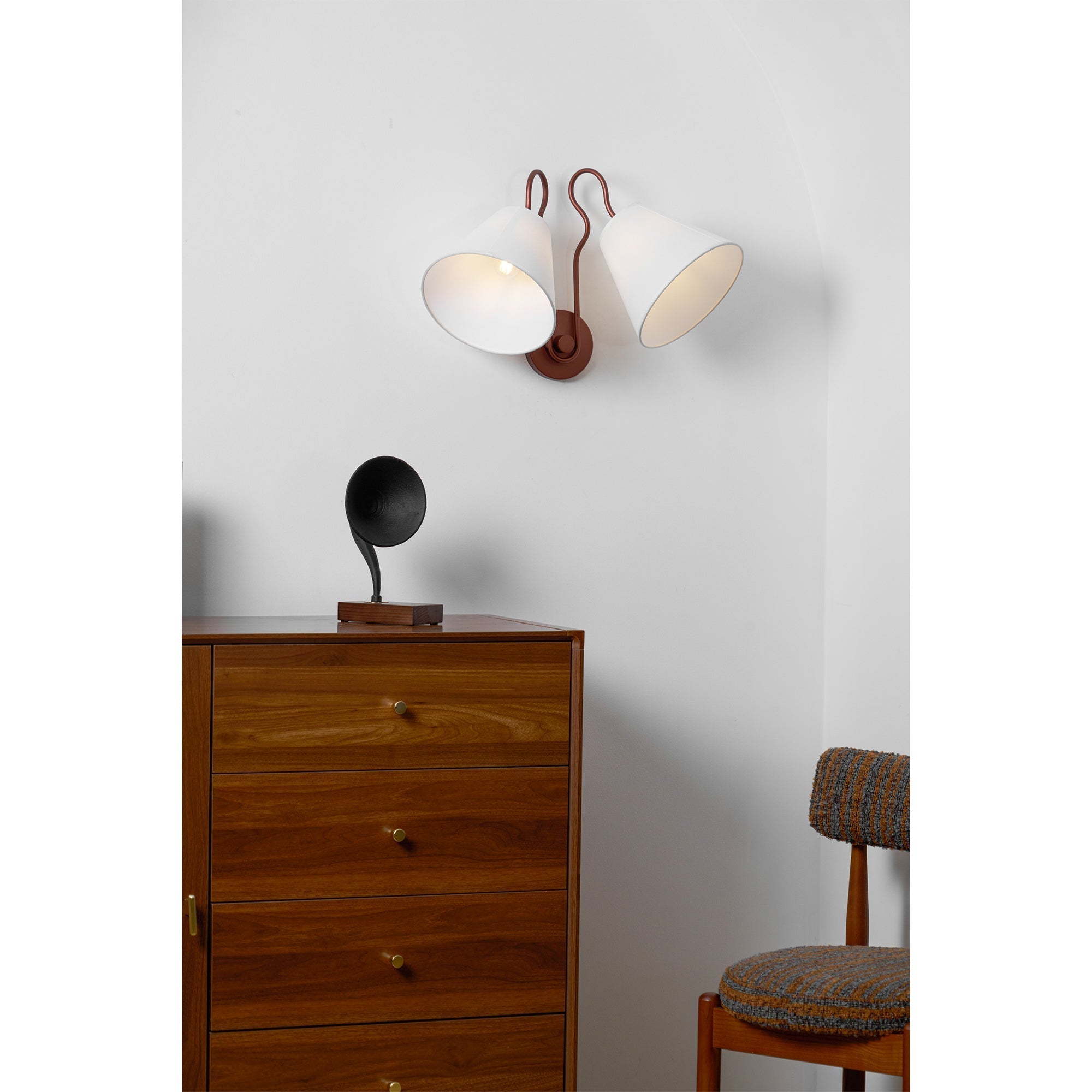 Amara Wall Lamp