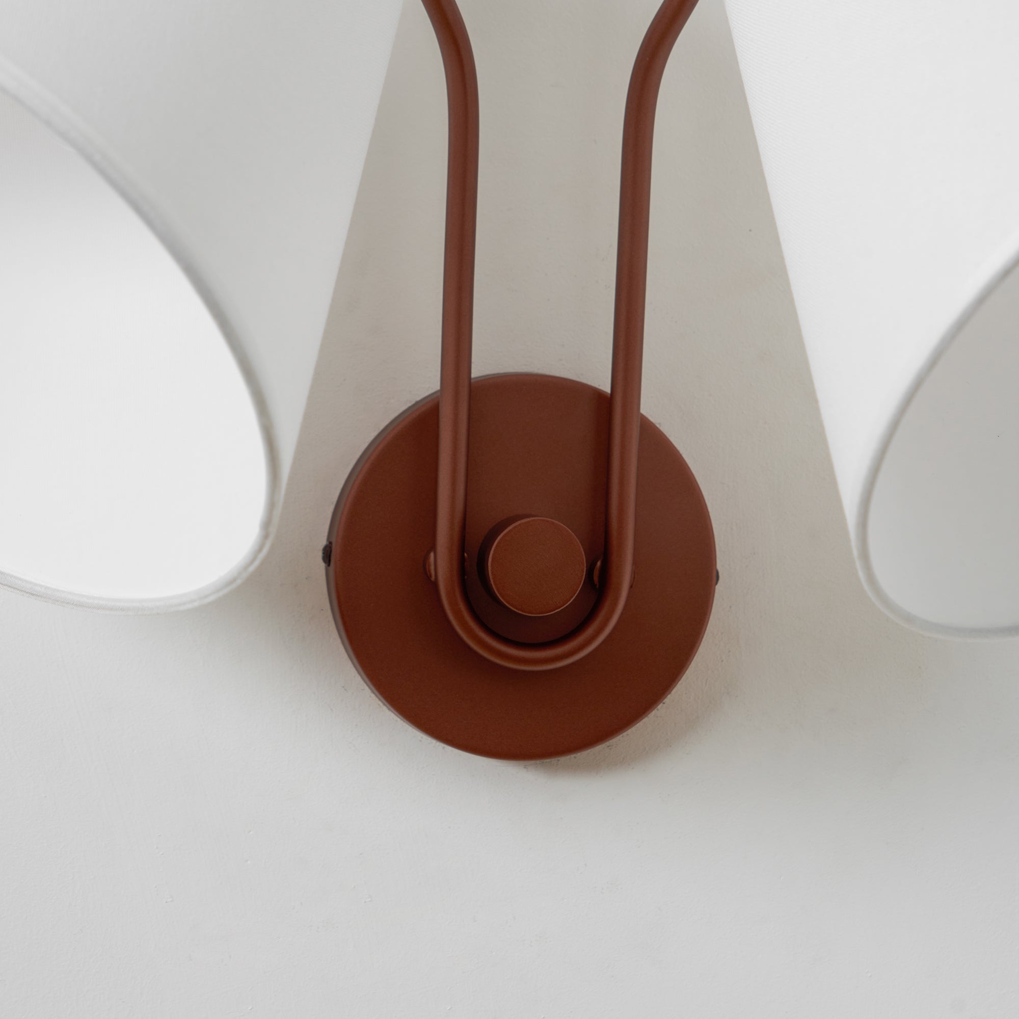 Amara Wall Lamp