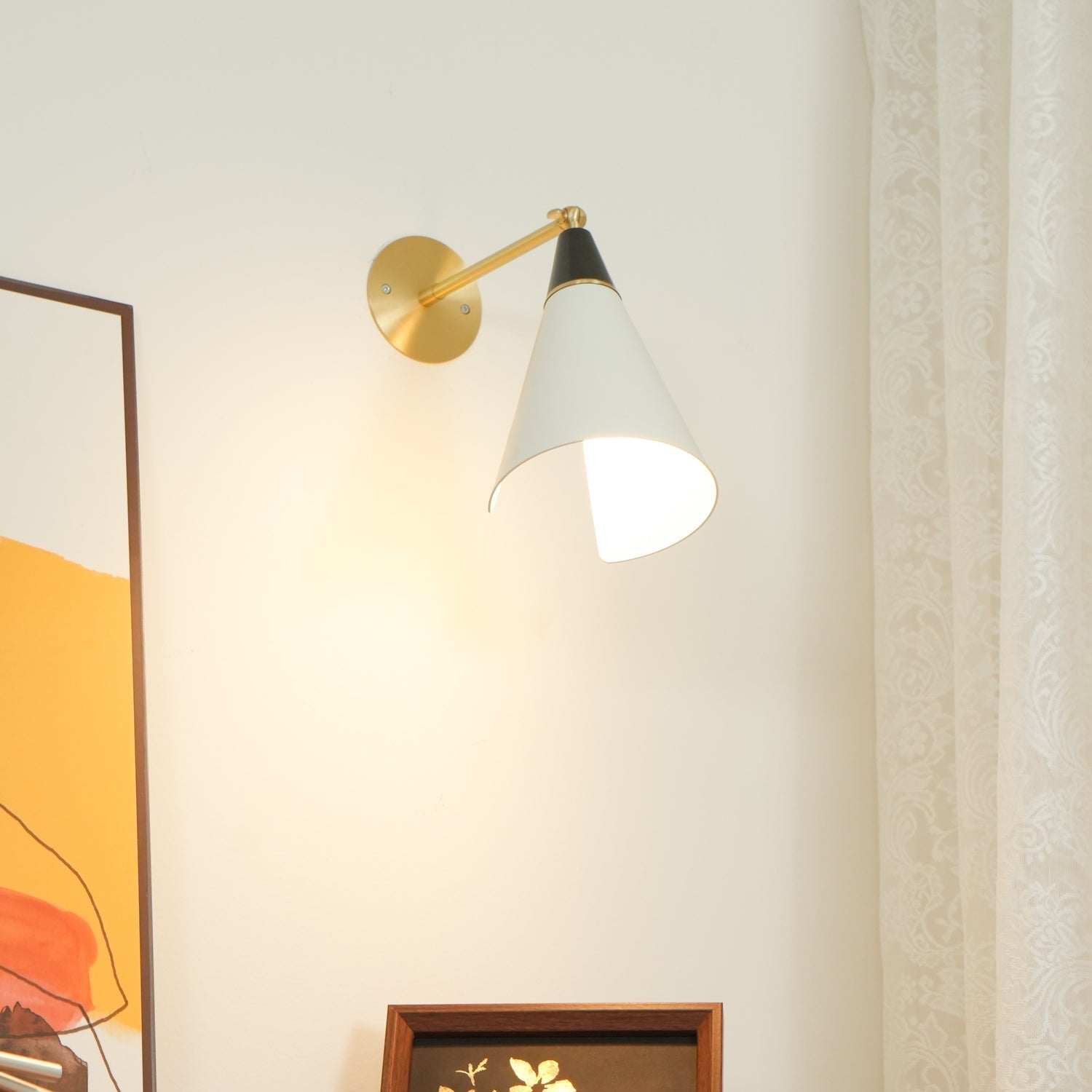 Kixor Modern Minimalist Brass Wall Lamp-Neutral Decor