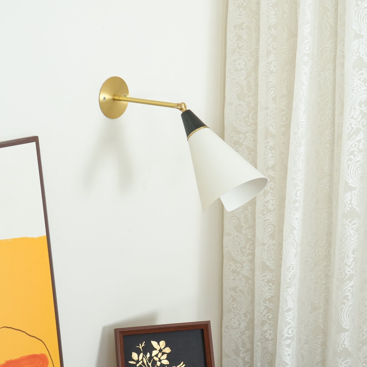 Kixor Modern Minimalist Brass Wall Lamp-Neutral Decor