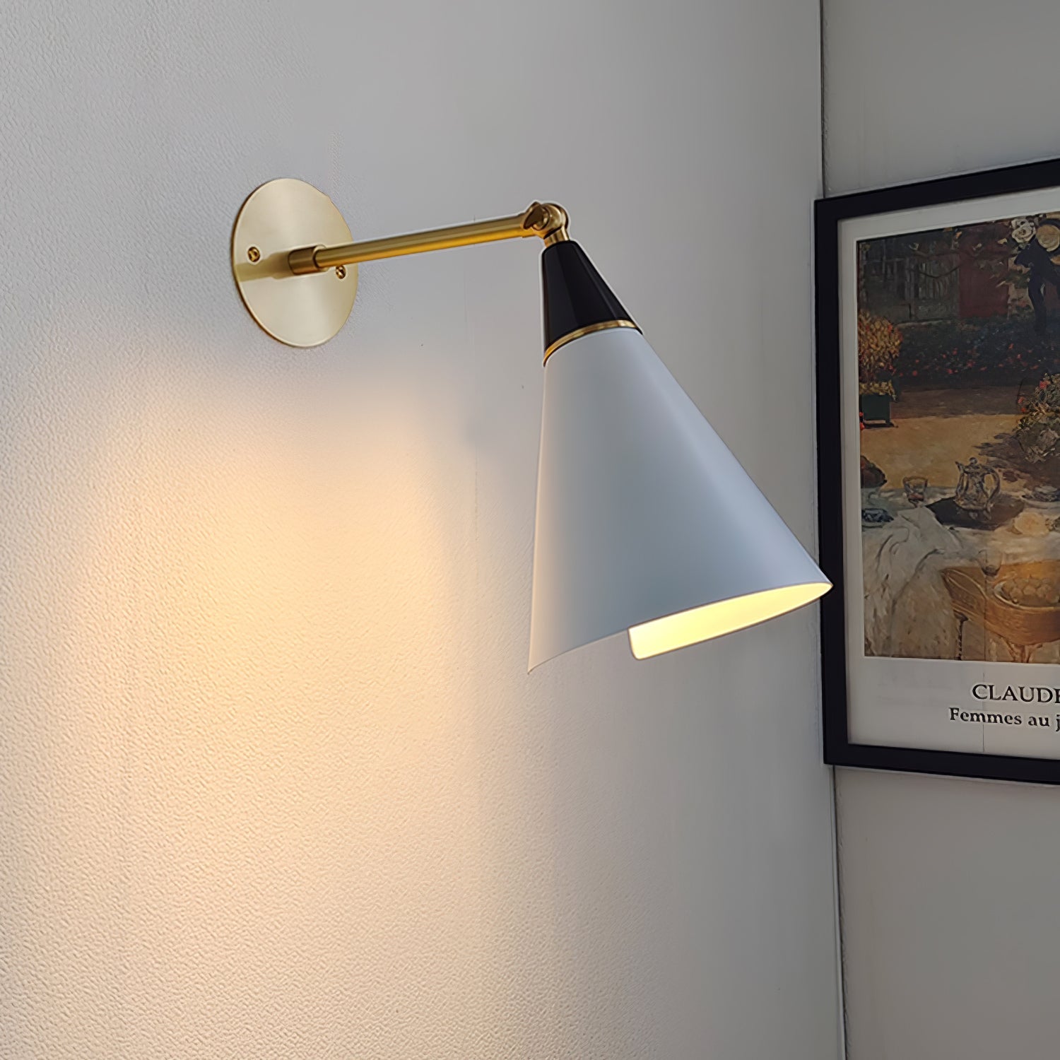 Kixor Modern Minimalist Brass Wall Lamp-Neutral Decor