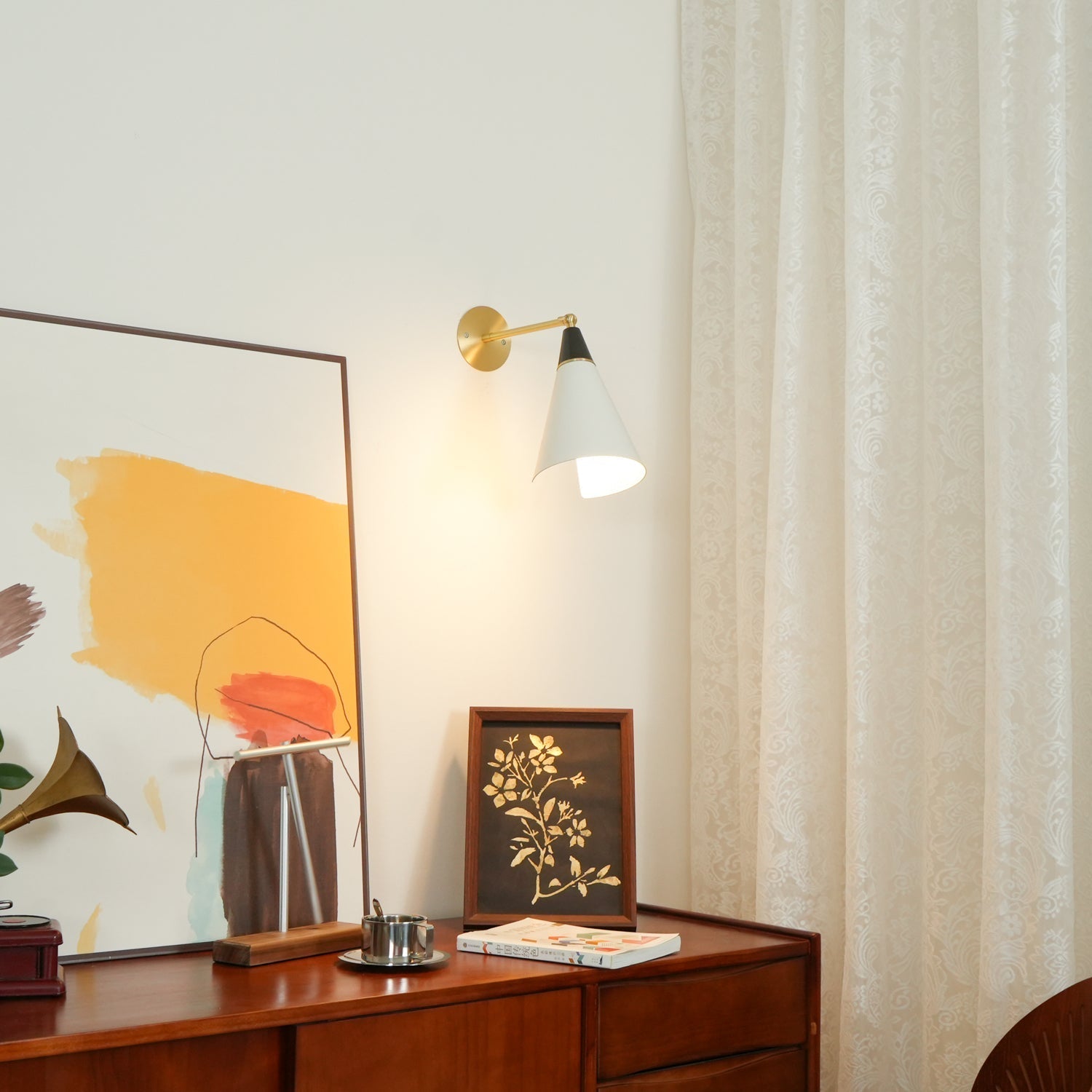 Kixor Modern Minimalist Brass Wall Lamp-Neutral Decor