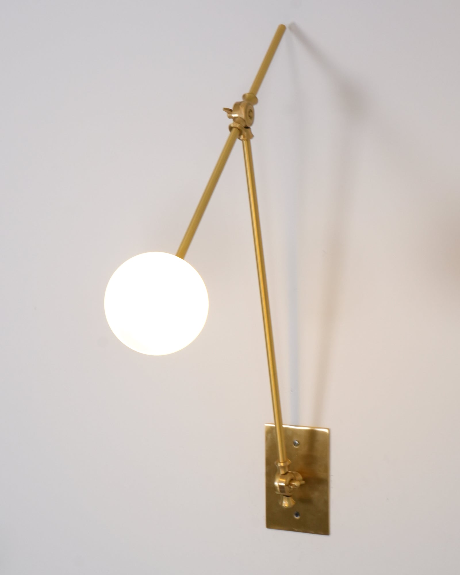 Cocaryra Modern Minimalist Wall Lamp-Neutral Decor