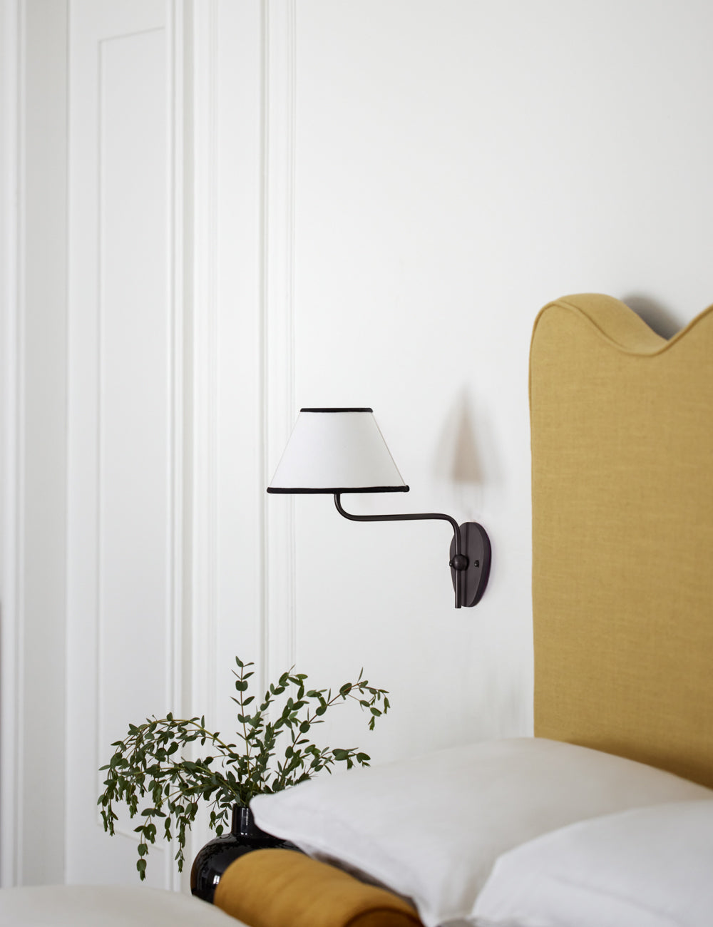 Aveline Wall Lamp