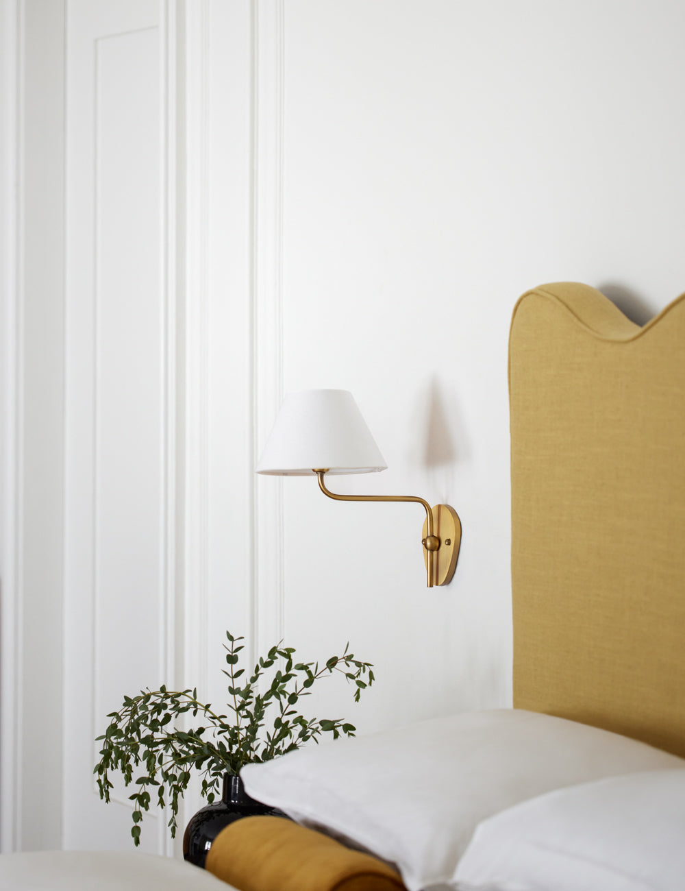 Aveline Wall Lamp