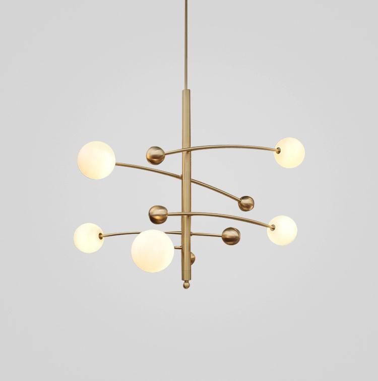 Lustra Chandelier Brass Vertical Beam Globe-Neutral Decor