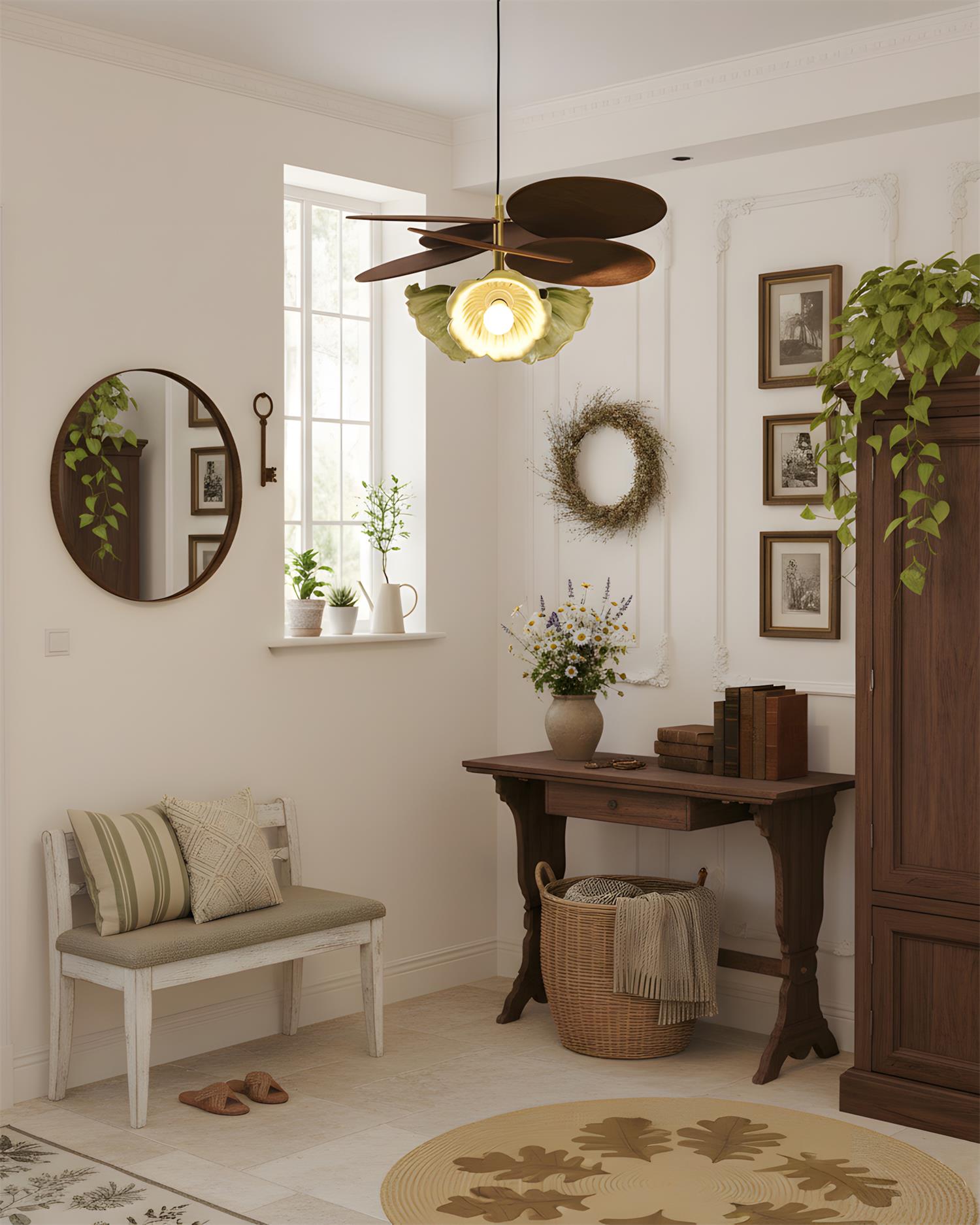 Sylvianne Crown Pendant Lamp