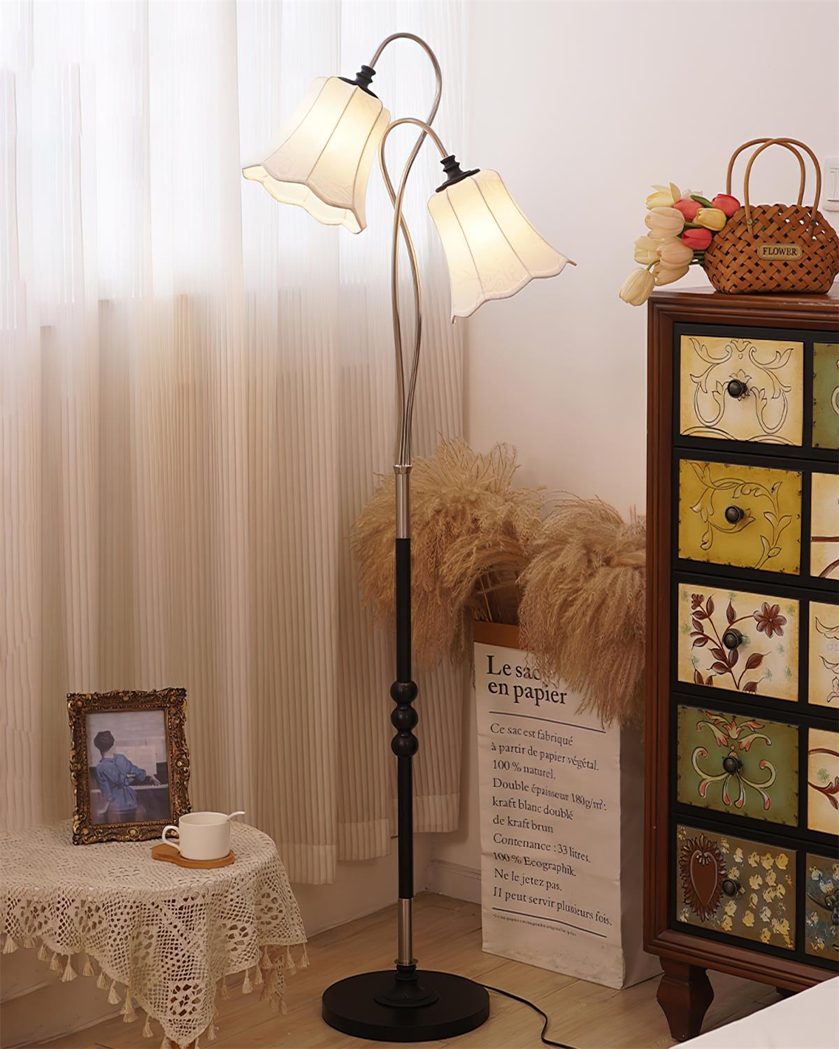 Tuliple Floor Lamp