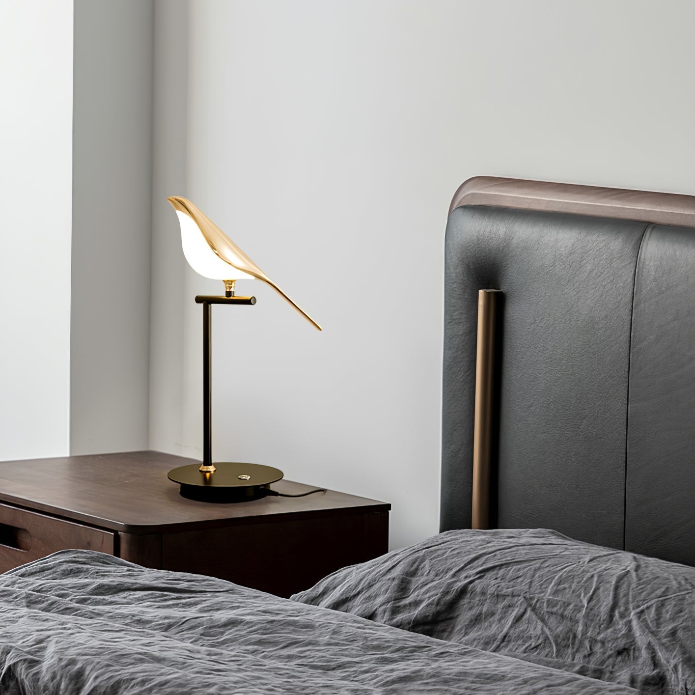 Velare Acrylic Whimsical Table Lamp-Neutral Decor