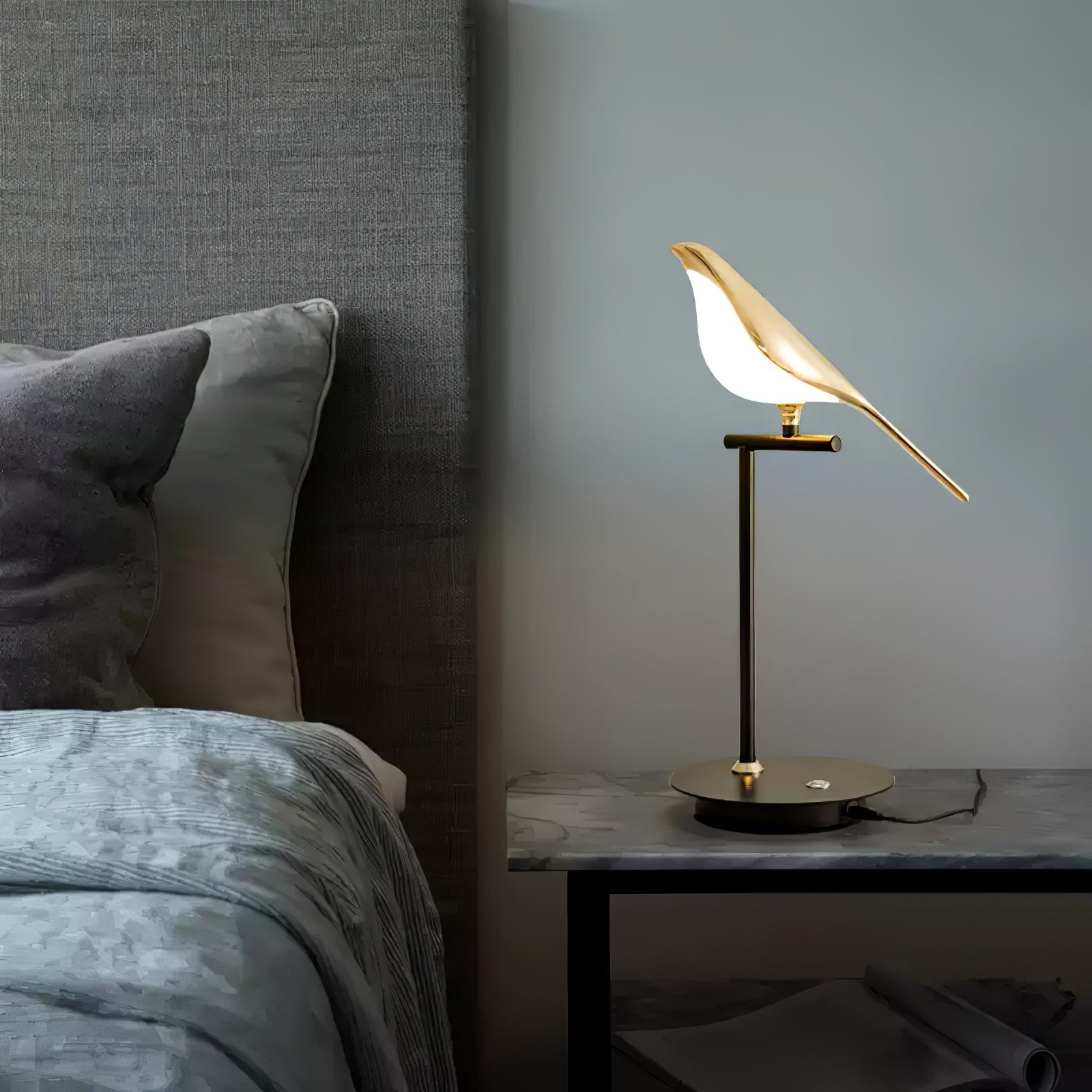 Velare Acrylic Whimsical Table Lamp-Neutral Decor
