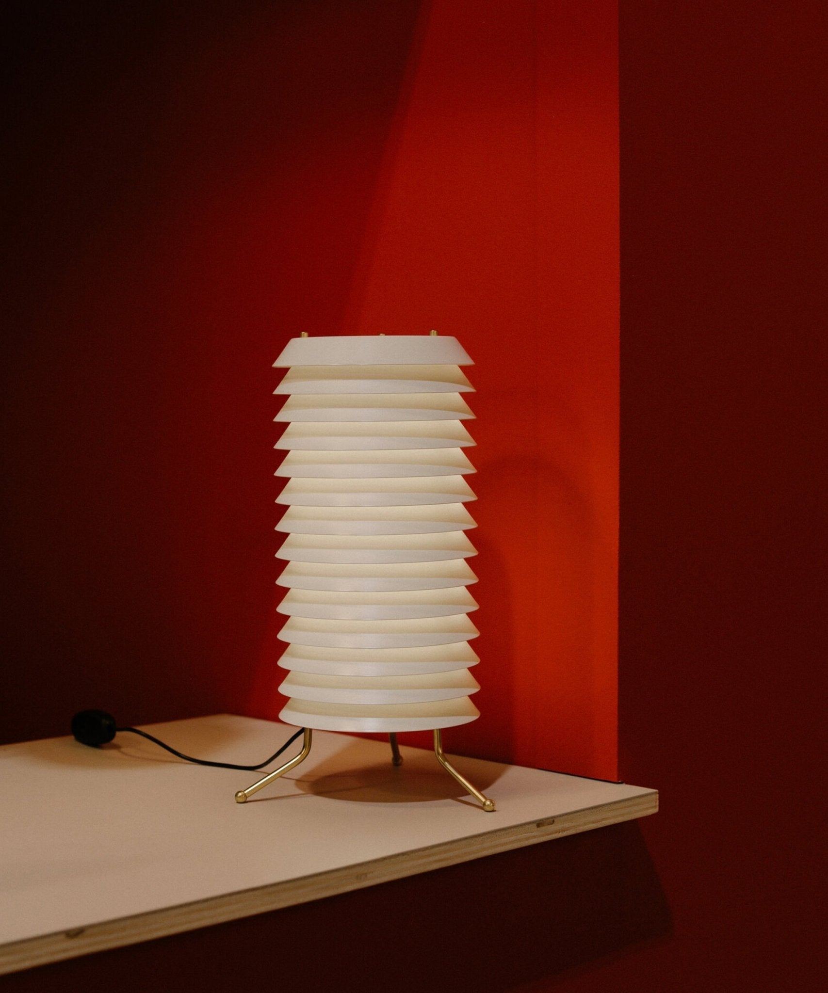 Kora Lattice Scandinavian Table Lamp-Neutral Decor