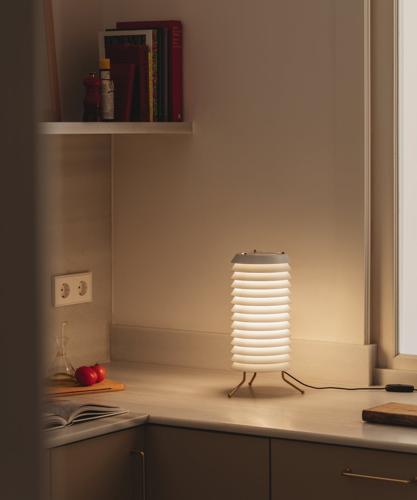 Kora Lattice Scandinavian Table Lamp-Neutral Decor