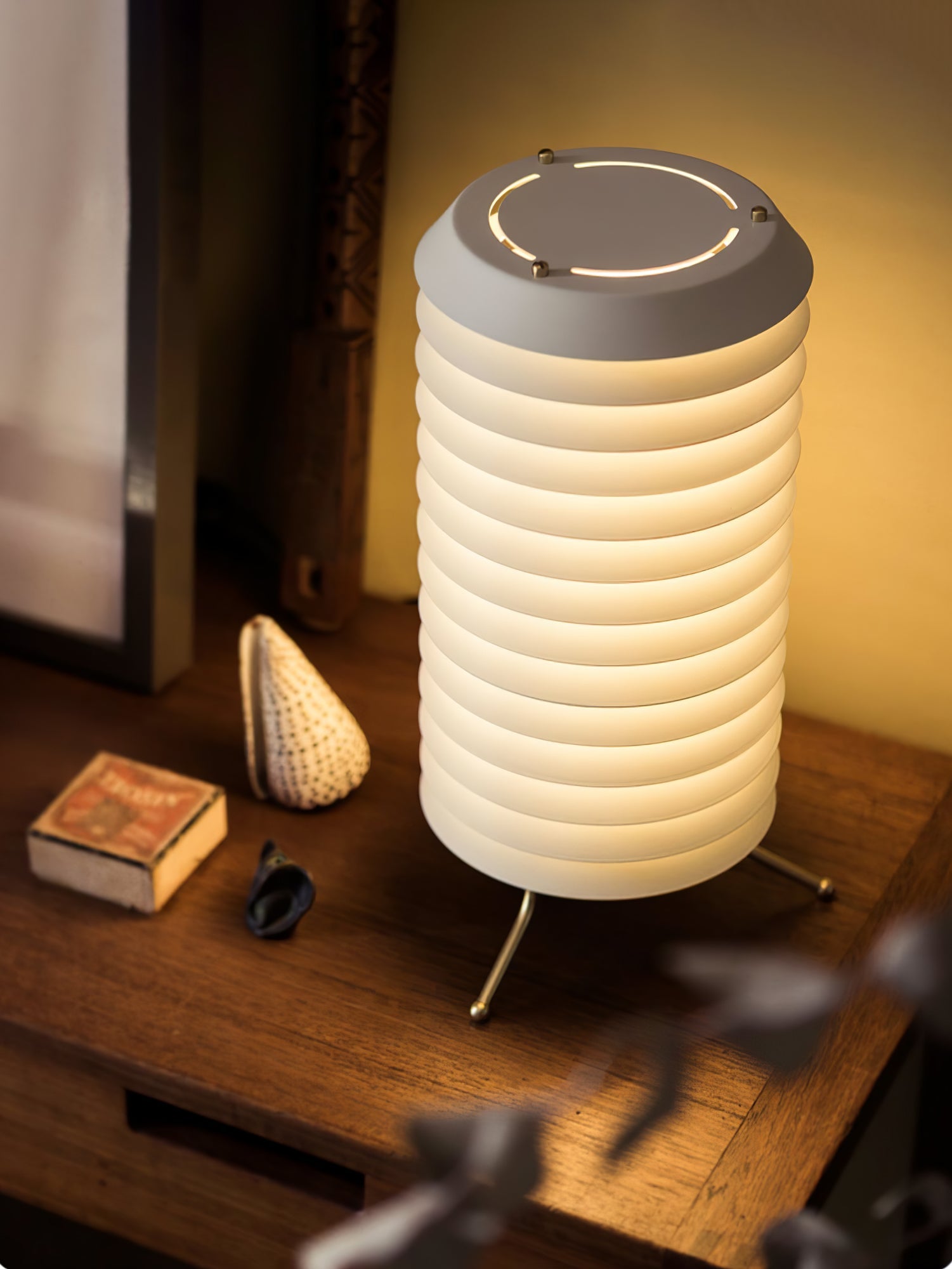 Kora Lattice Scandinavian Table Lamp-Neutral Decor