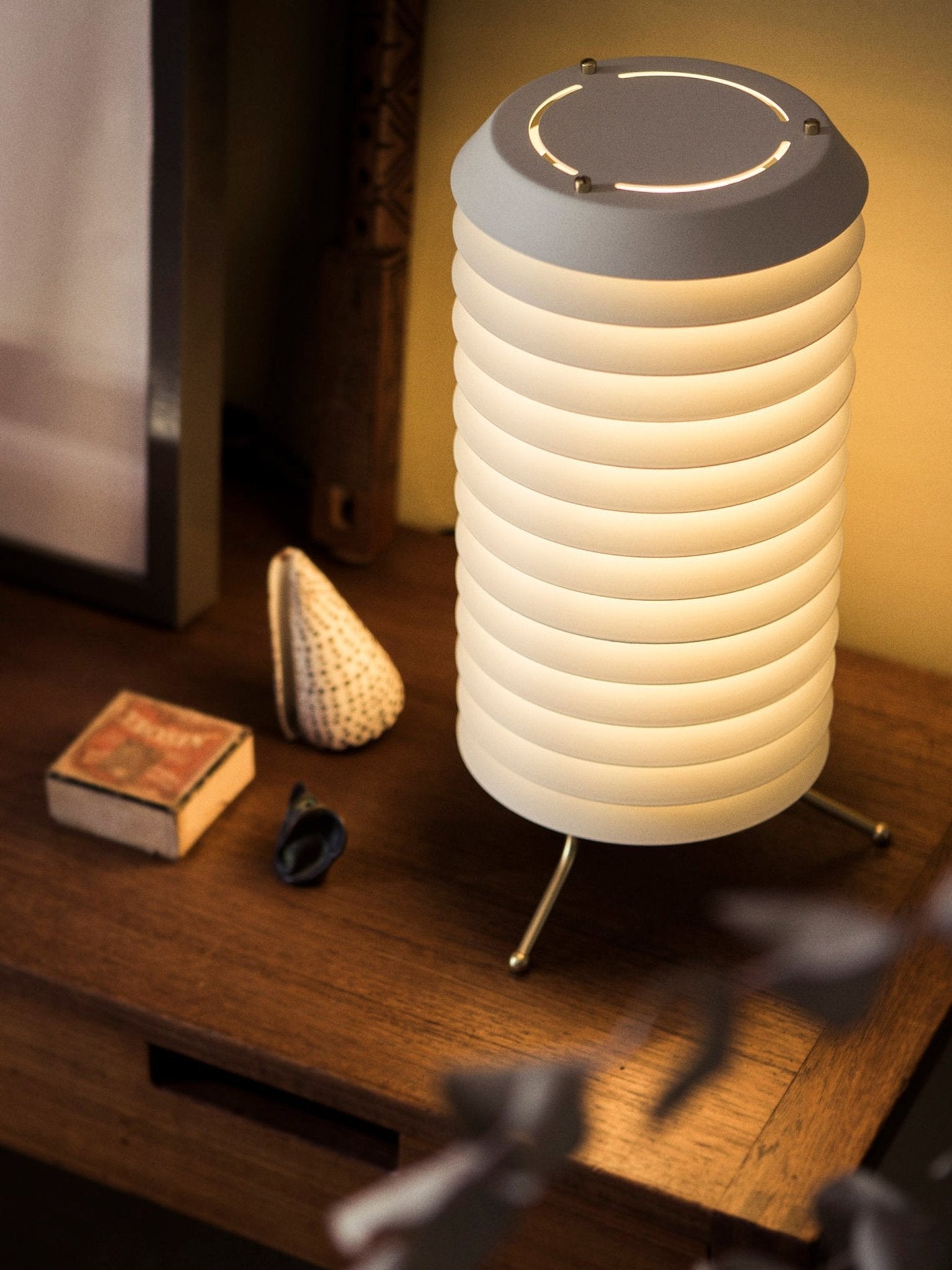 Kora Lattice Scandinavian Table Lamp-Neutral Decor
