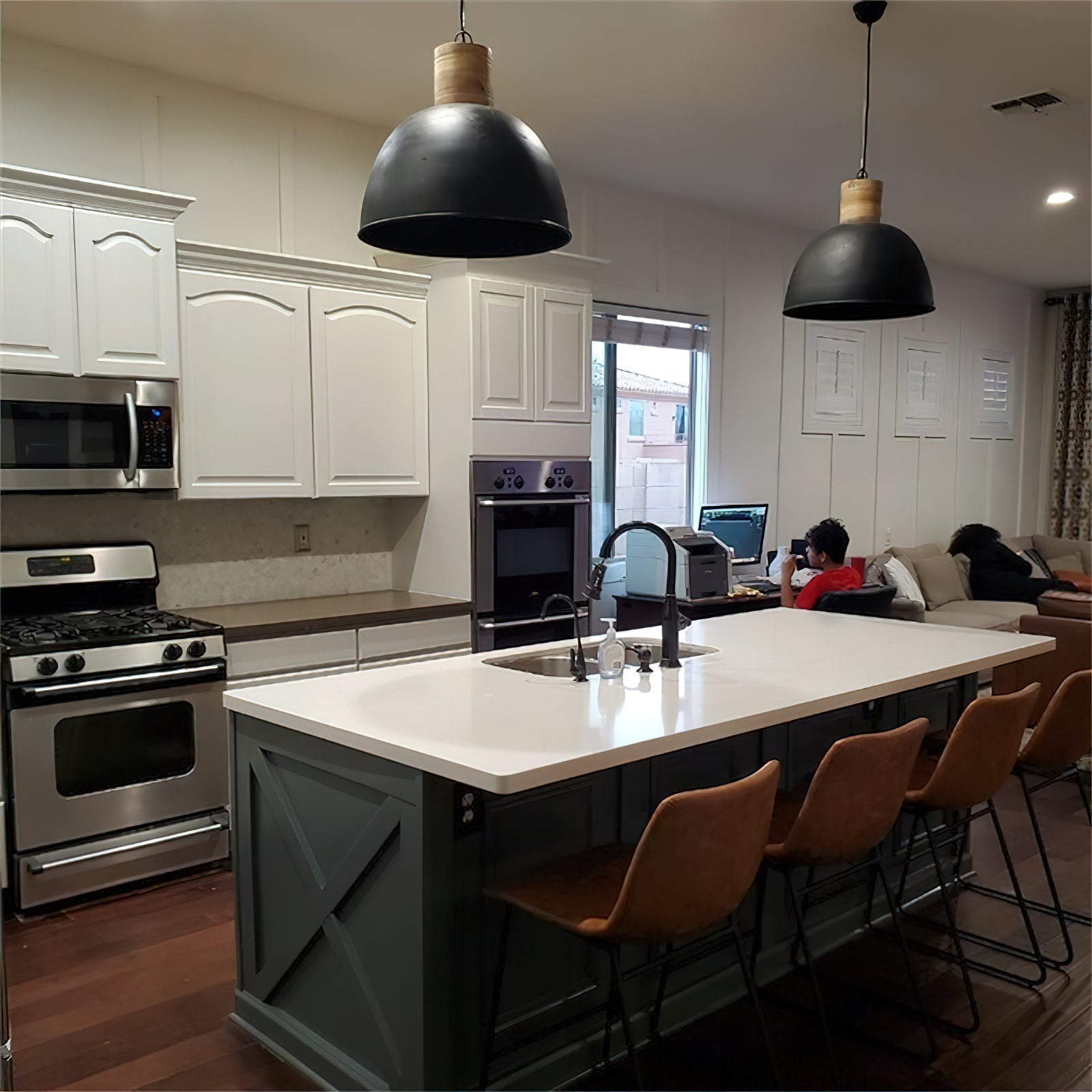 Clara Pendant Lamp