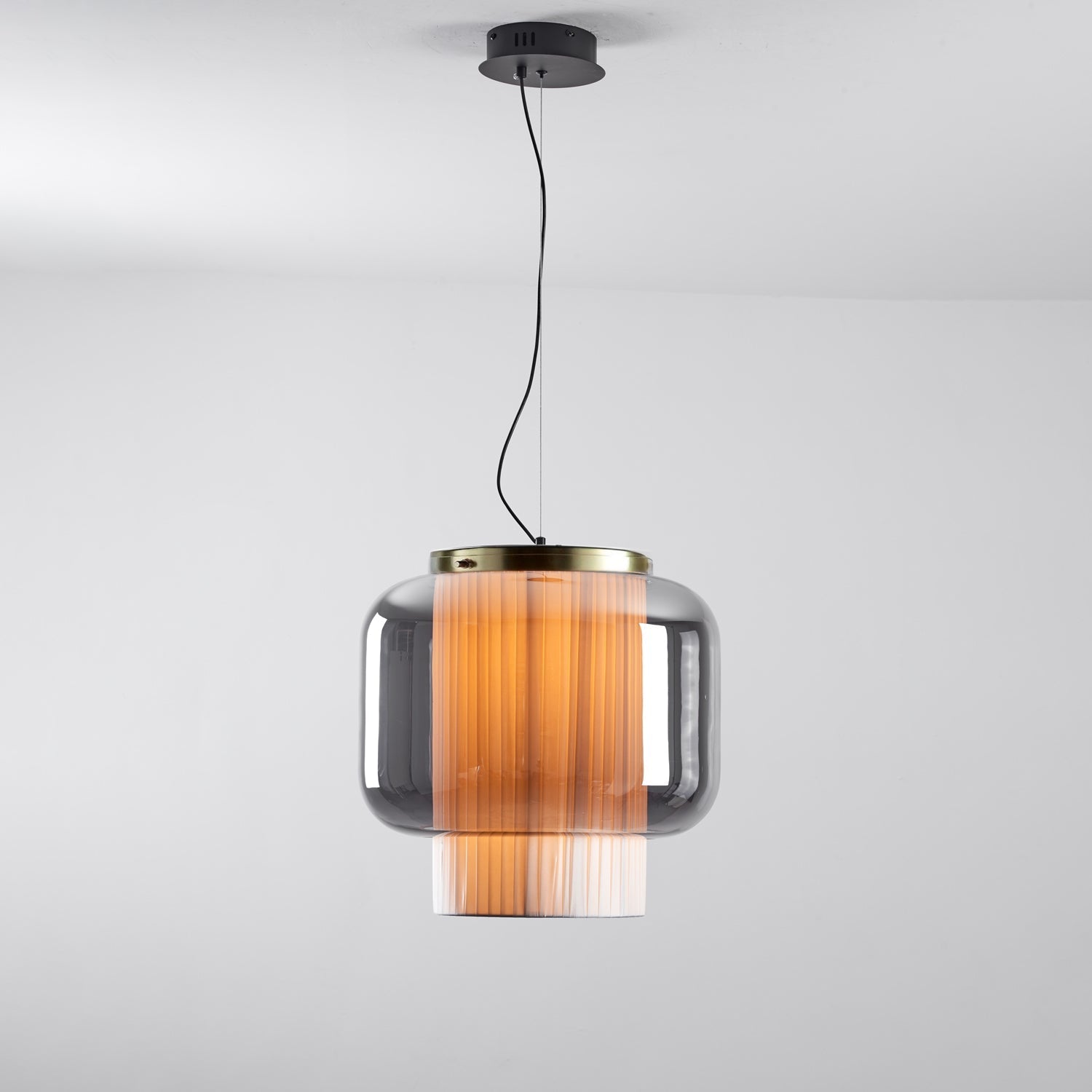 Auren Modern Glass Pendant Lamp-Neutral Decor