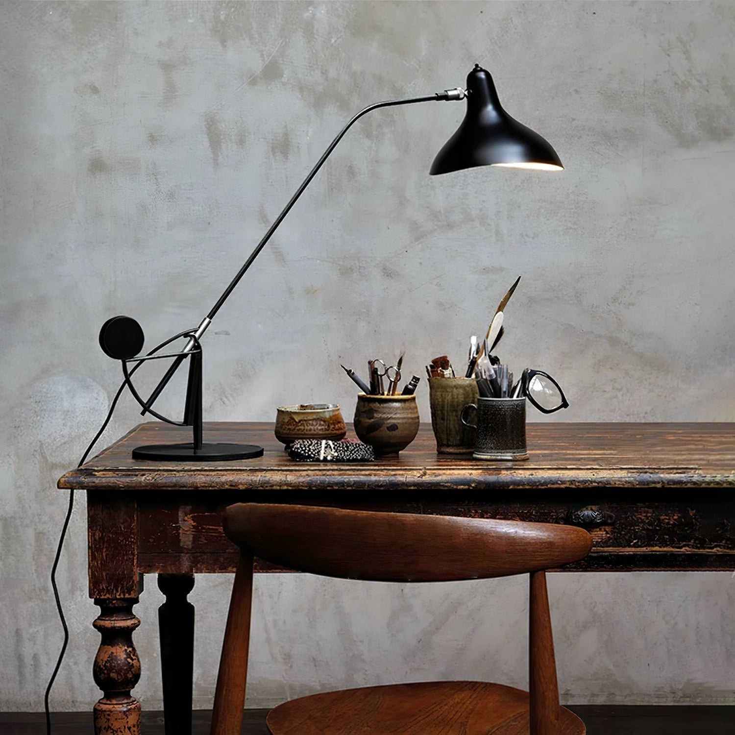 Sfera Industrial Table Lamp-Neutral Decor
