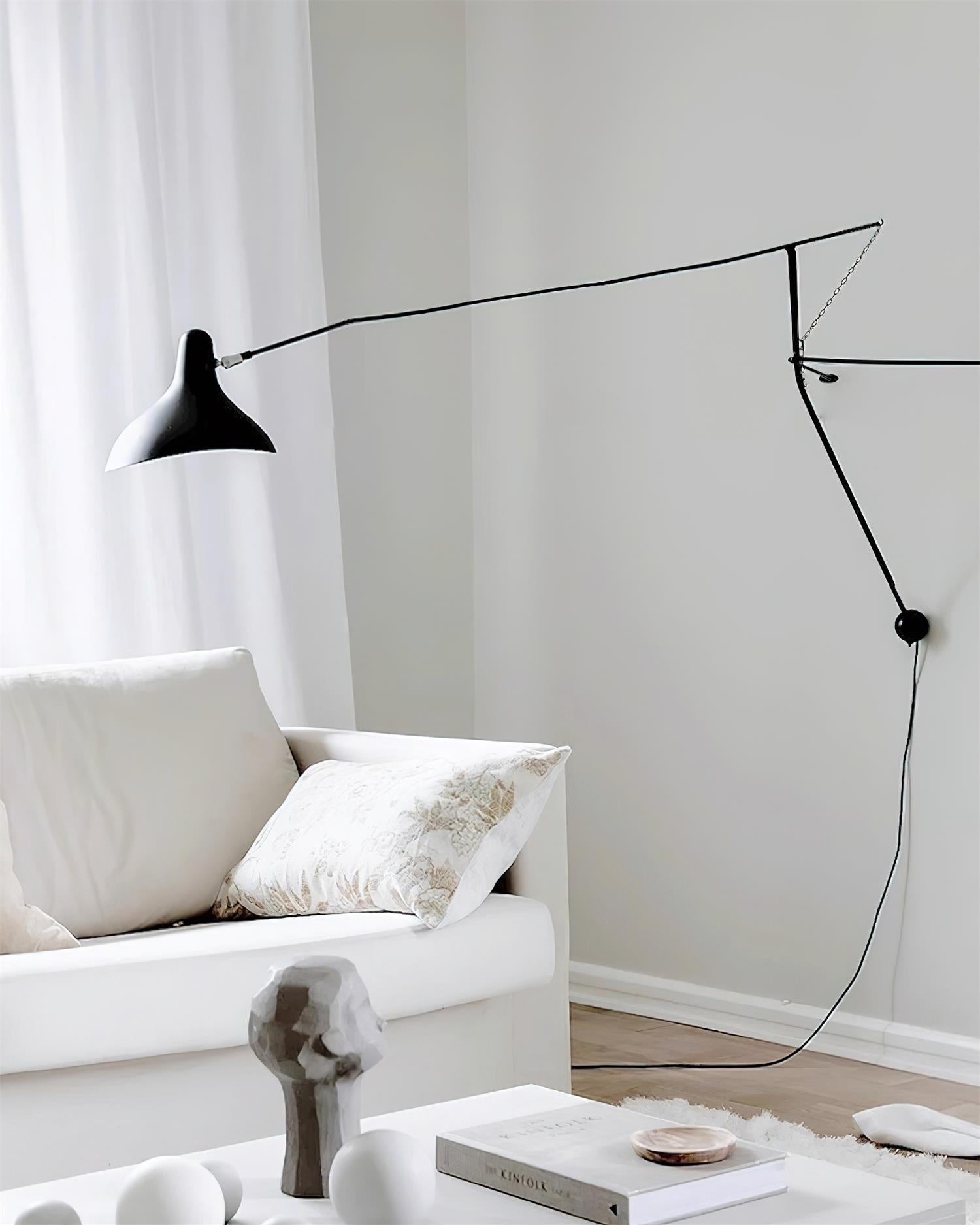 Cedric Wall Lamp