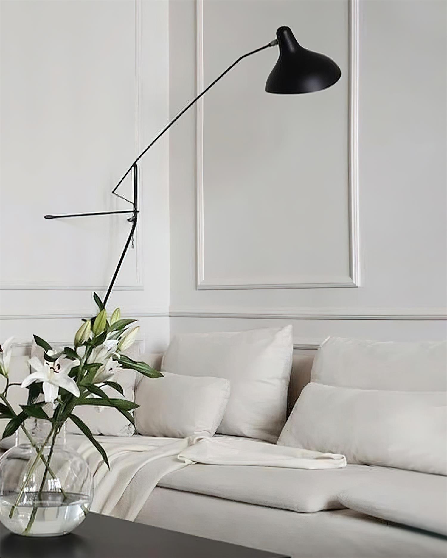 Cedric Wall Lamp